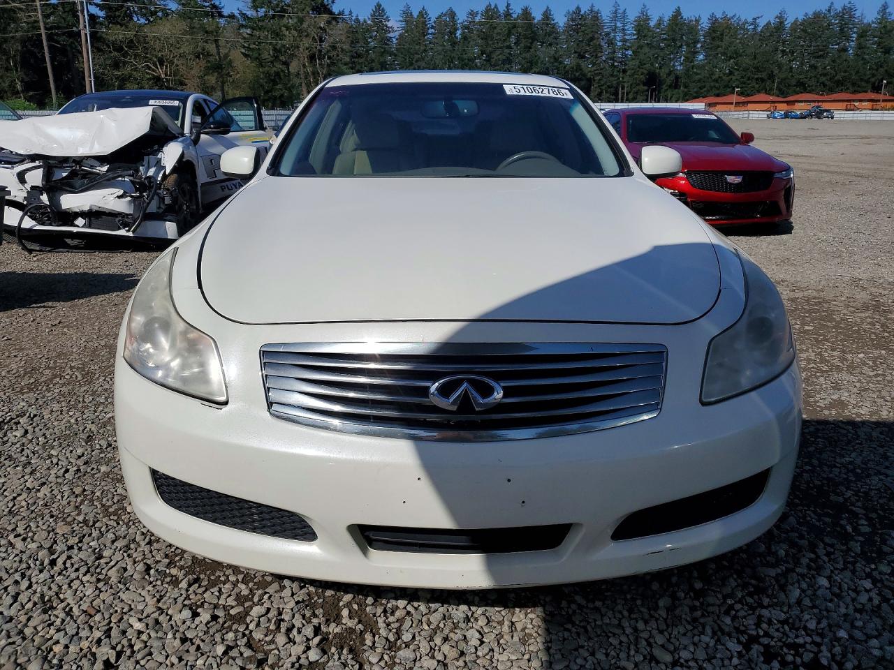 2007 Infiniti G35 X White vin: JNKBV61F17M809248
