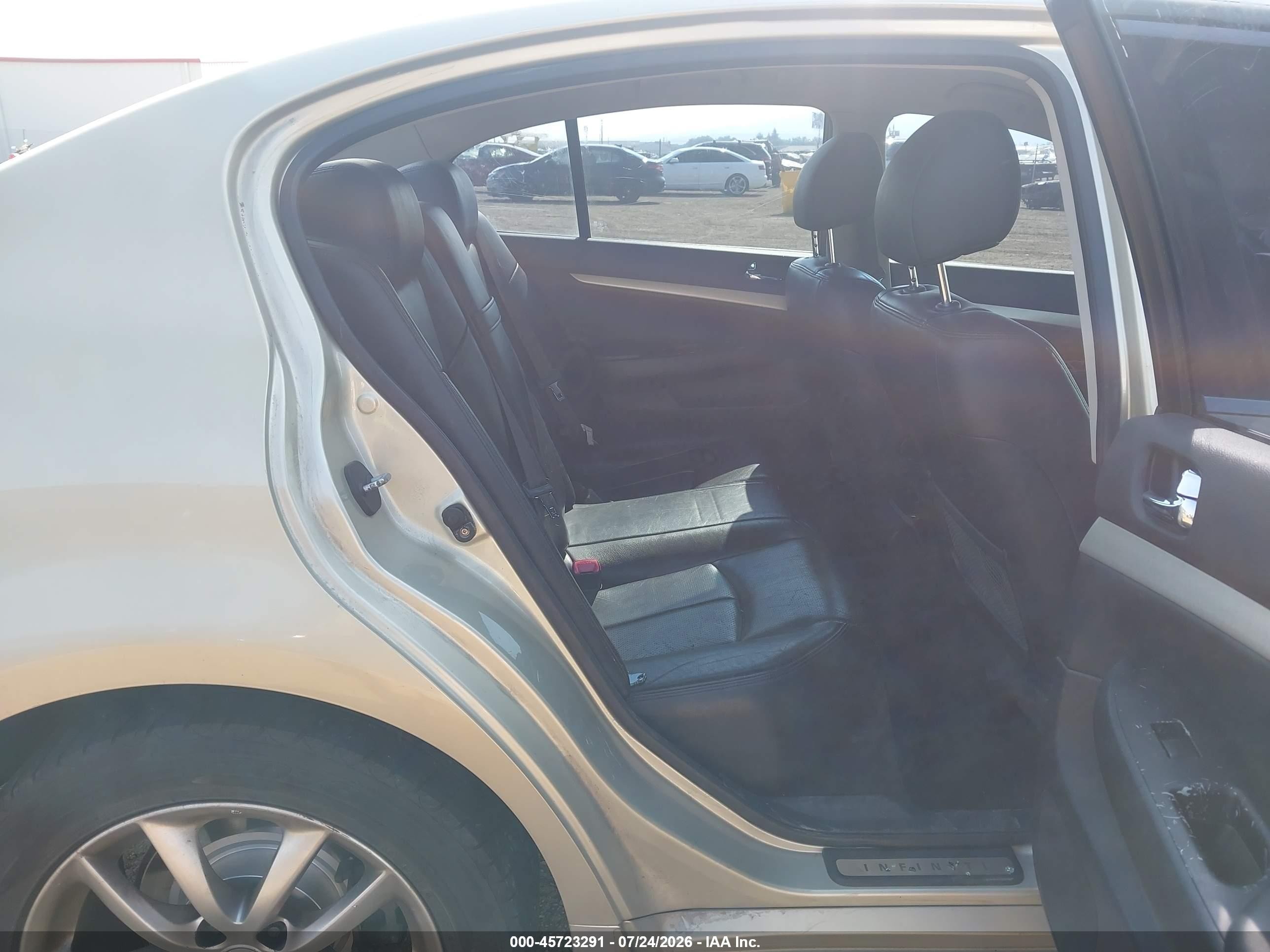 2007 Infiniti G35x   Champagne vin: JNKBV61F17M816149