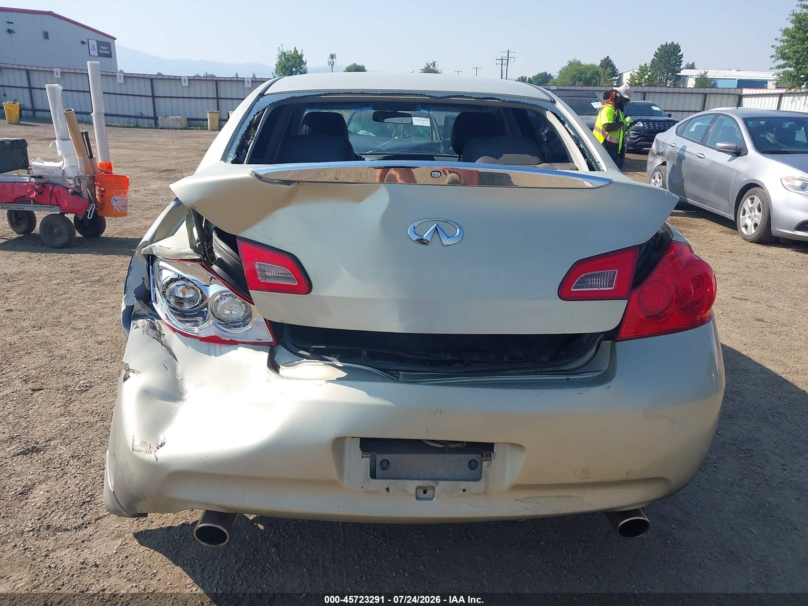 2007 Infiniti G35x   Champagne vin: JNKBV61F17M816149