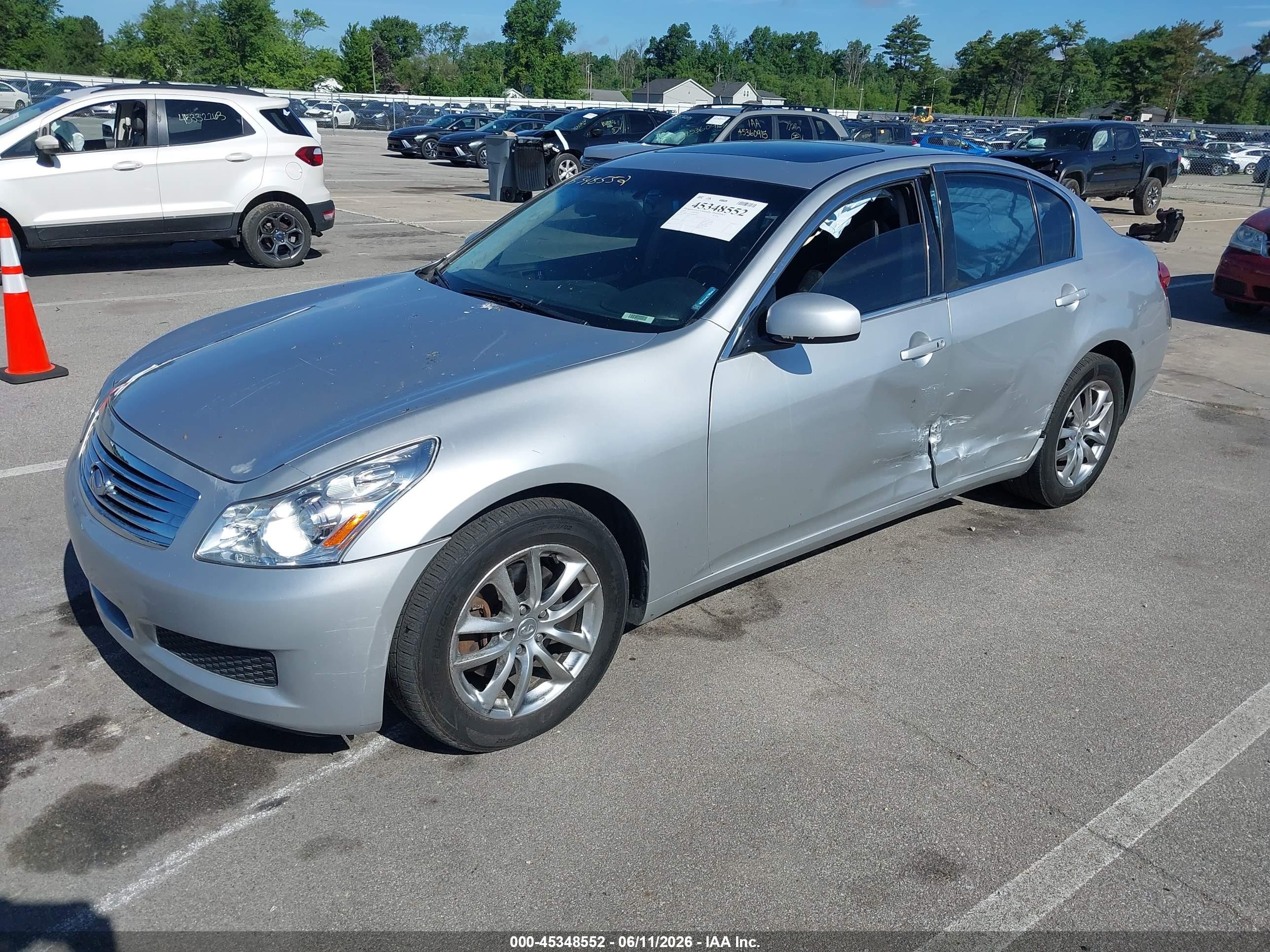 2007 Infiniti G35x   Silver vin: JNKBV61F17M818466