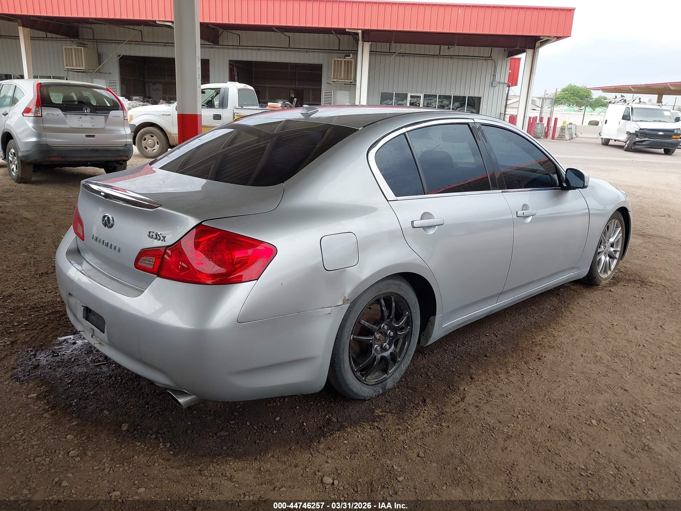 2007 Infiniti G35x   Серый vin: JNKBV61F17M818998