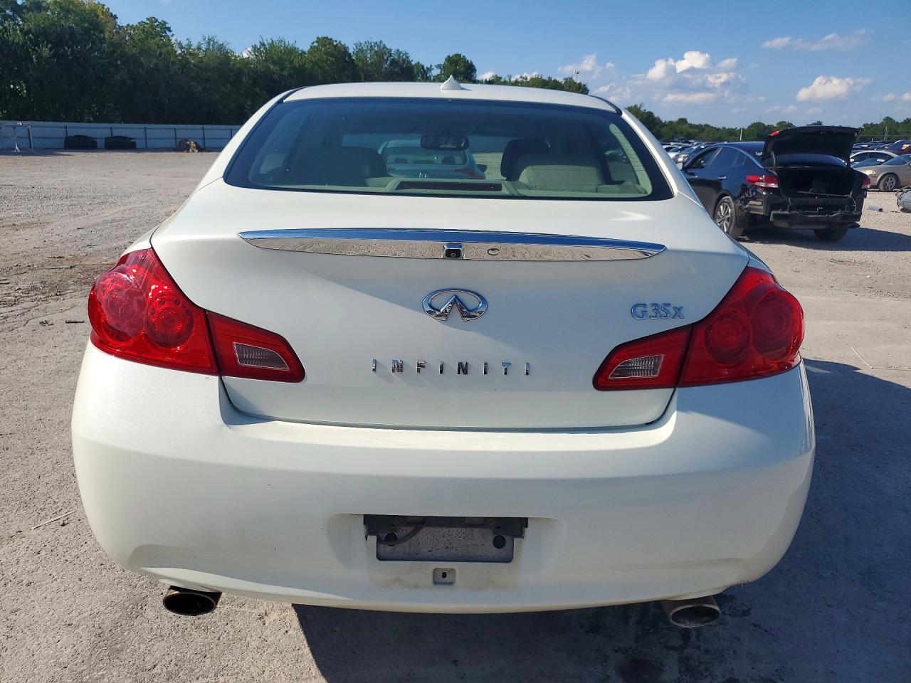 2008 Infiniti G35 X Белый vin: JNKBV61F18M252570
