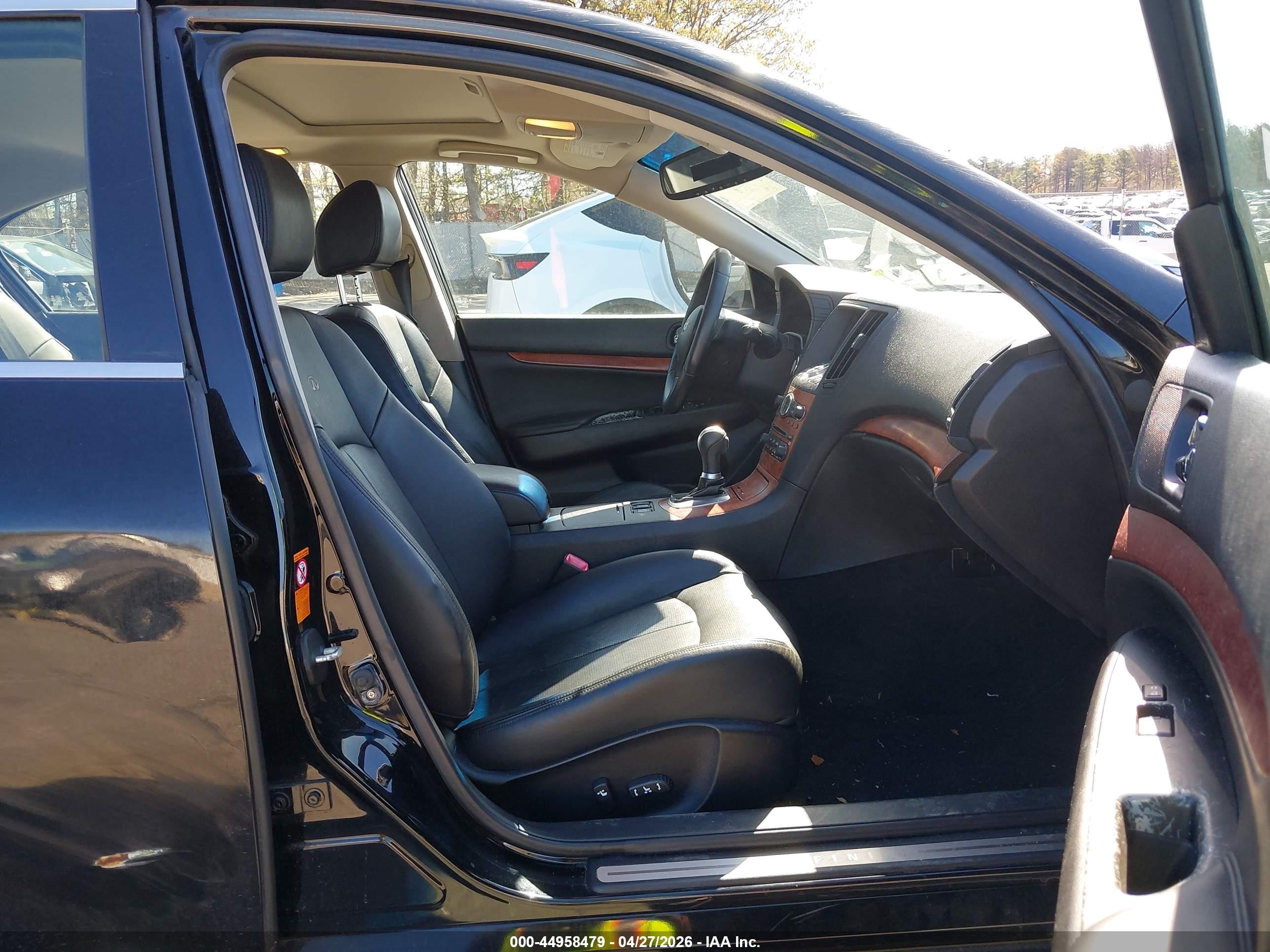 2008 Infiniti G35x Black vin: JNKBV61F18M260474