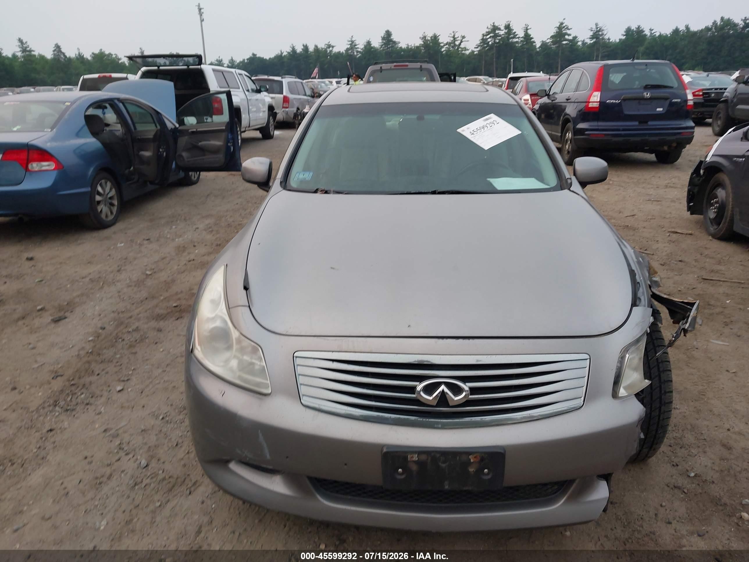 2008 Infiniti G35x   Gray vin: JNKBV61F18M261897