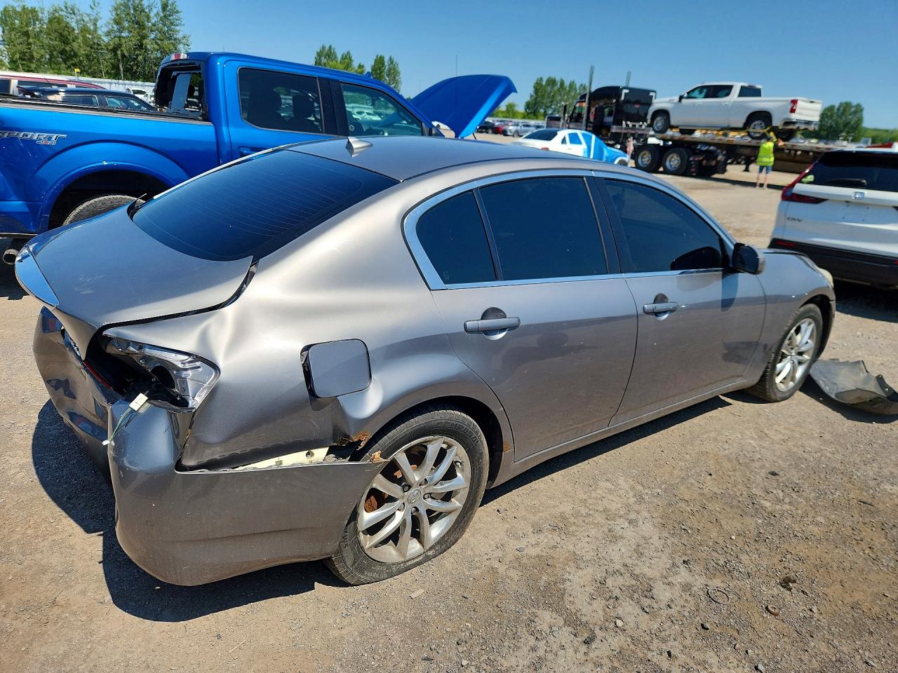 2008 Infiniti G35 X Gold vin: JNKBV61F18M262693