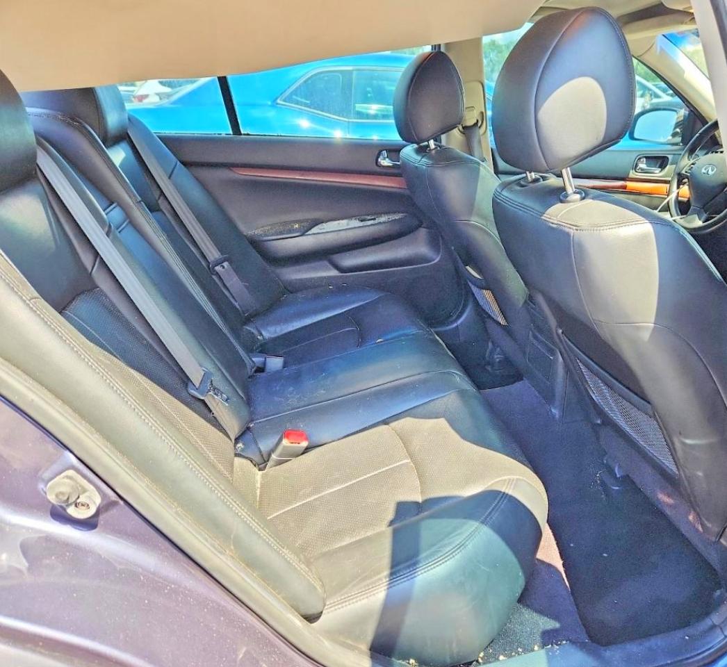 2008 Infiniti G35 X Burgundy vin: JNKBV61F18M264816