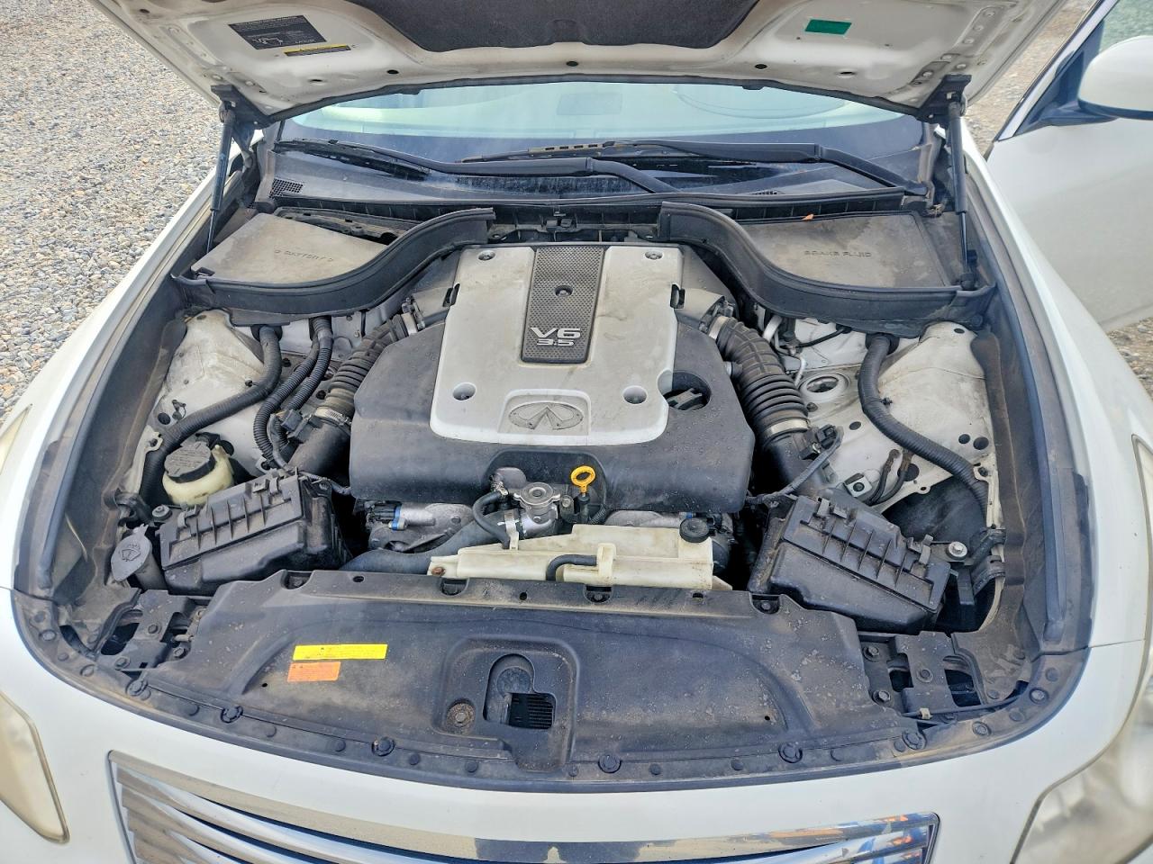 2008 Infiniti G35 X White vin: JNKBV61F18M272477