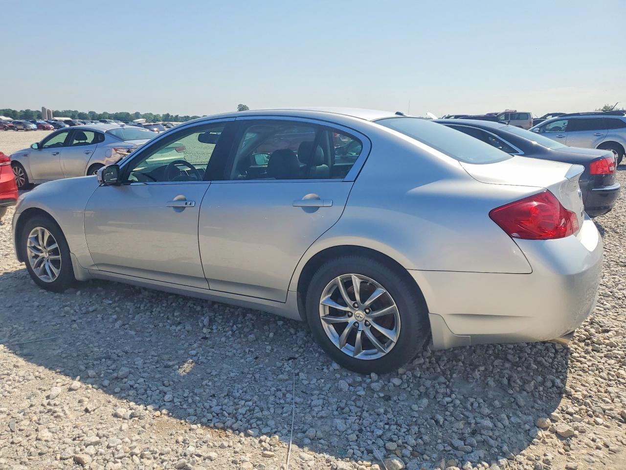 2007 Infiniti G35 X Silver vin: JNKBV61F27M814099