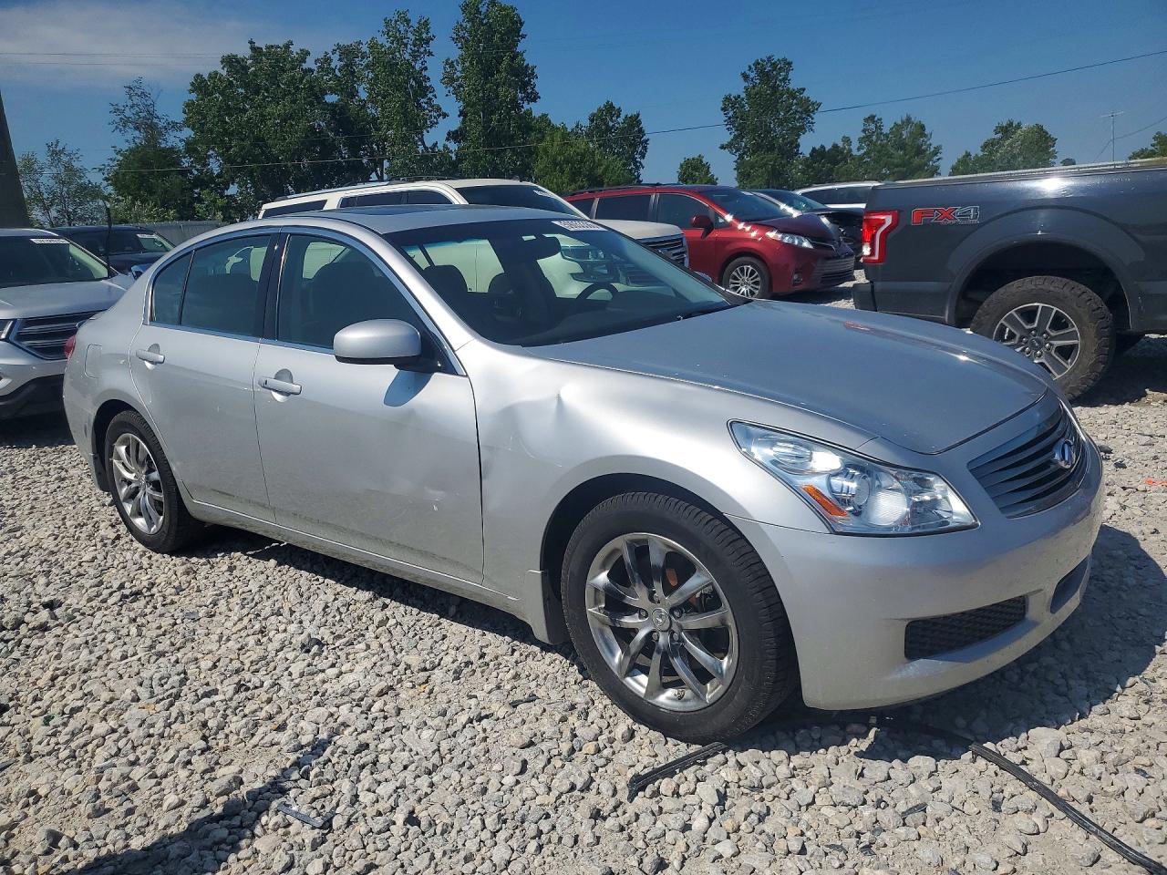 2007 Infiniti G35 X Silver vin: JNKBV61F27M814099