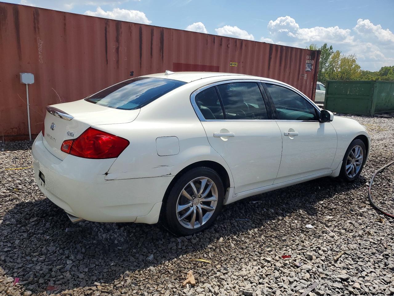 2008 Infiniti G35 X White vin: JNKBV61F28M255509