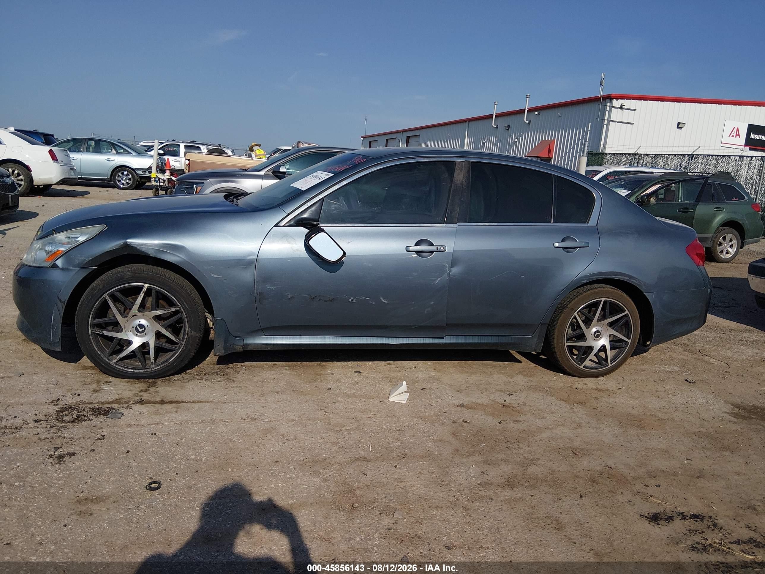 2008 Infiniti G35x   Blue vin: JNKBV61F28M260936