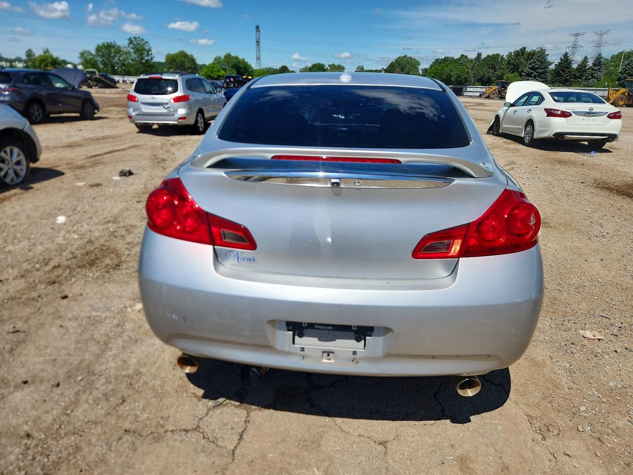 2008 Infiniti G35 X Silver vin: JNKBV61F28M271192