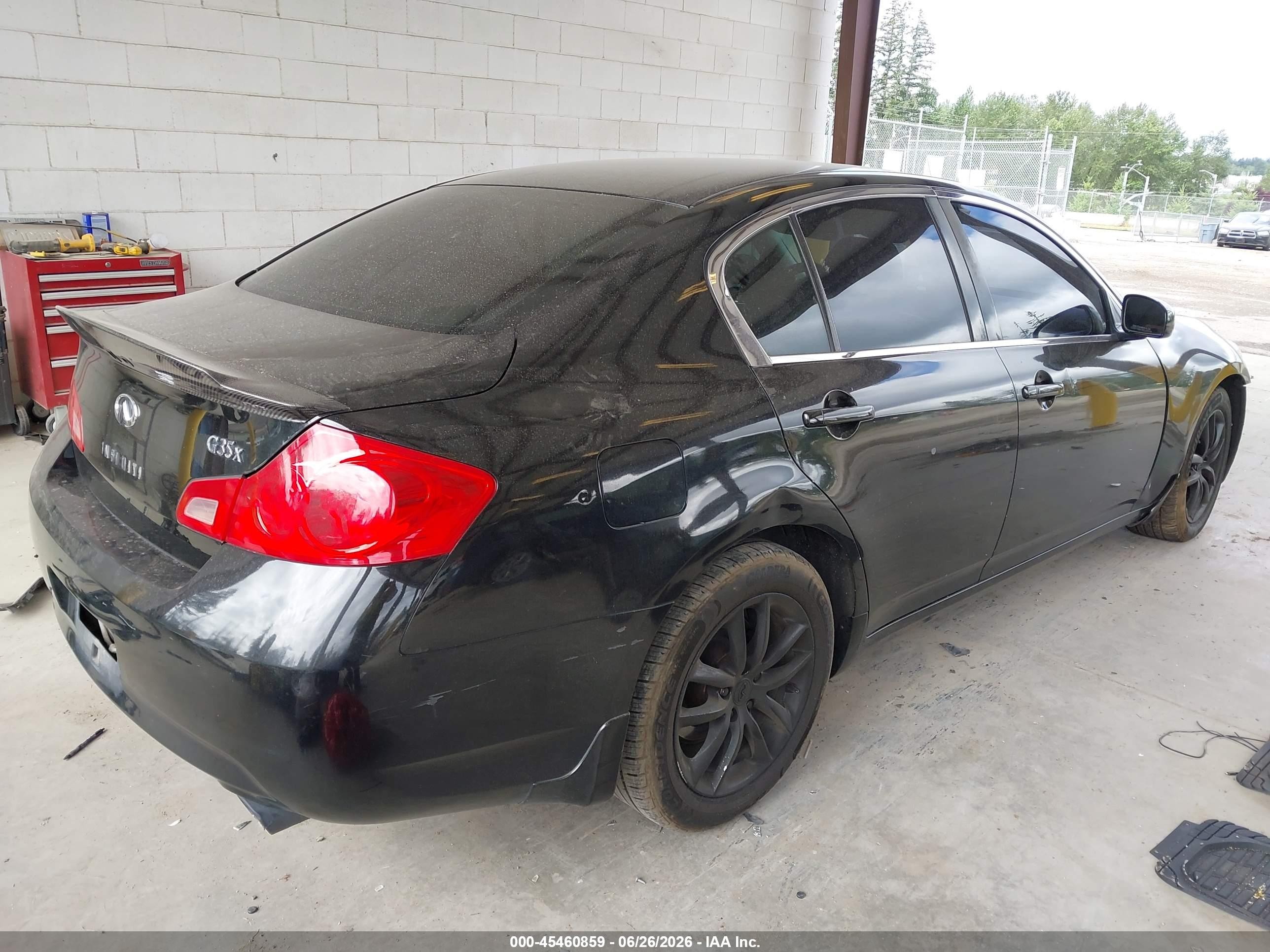2007 Infiniti G35x   Black vin: JNKBV61F37M824706