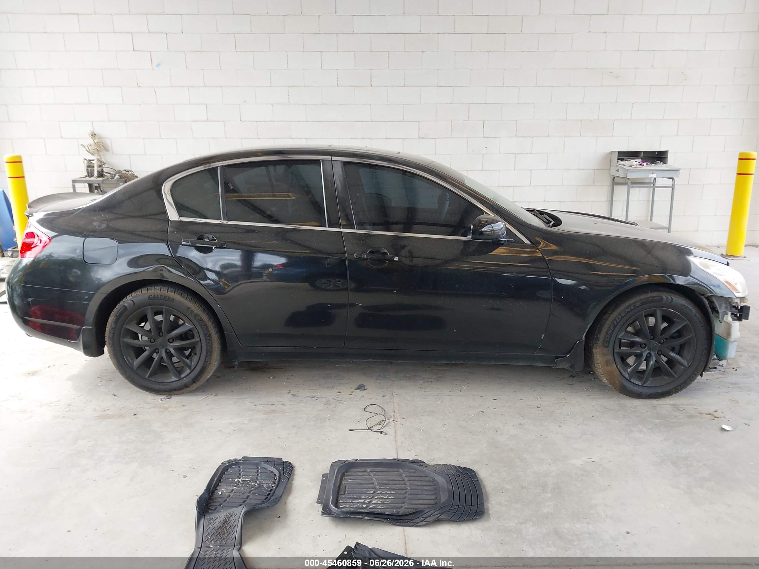 2007 Infiniti G35x   Black vin: JNKBV61F37M824706