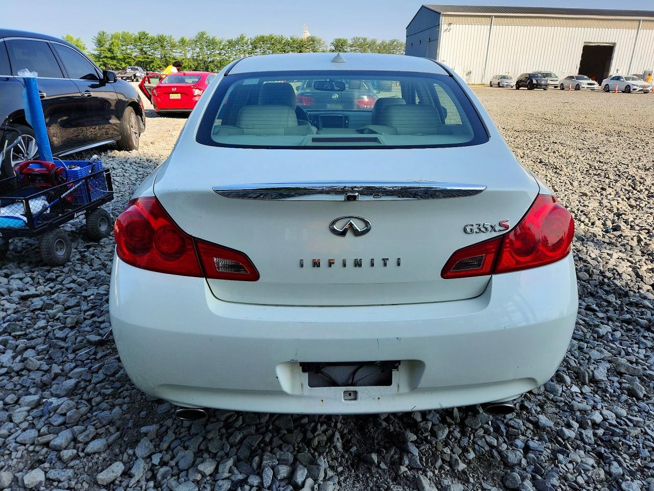 2008 Infiniti G35 X White vin: JNKBV61F38M266969