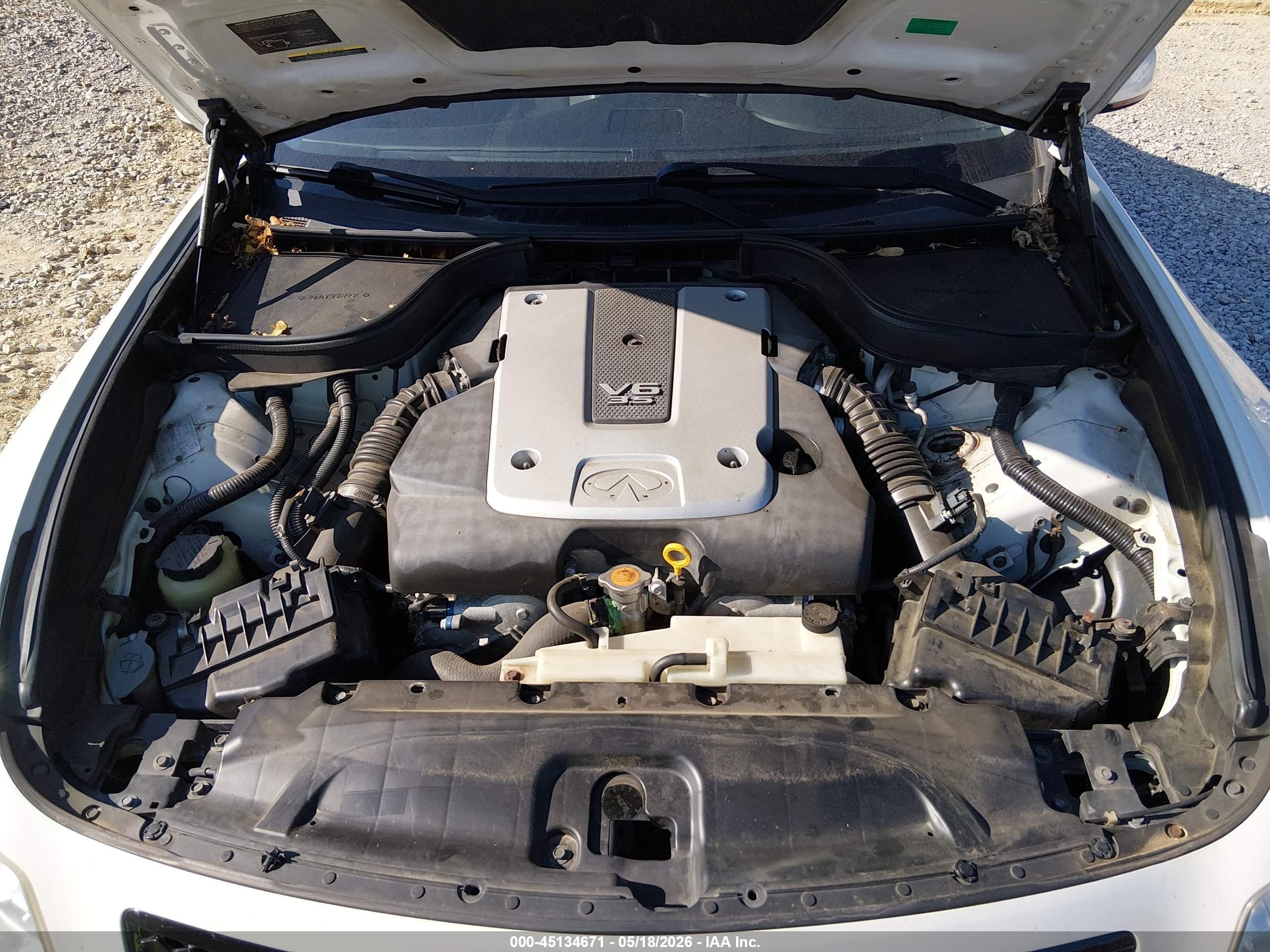 2008 Infiniti G35x   White vin: JNKBV61F38M278944