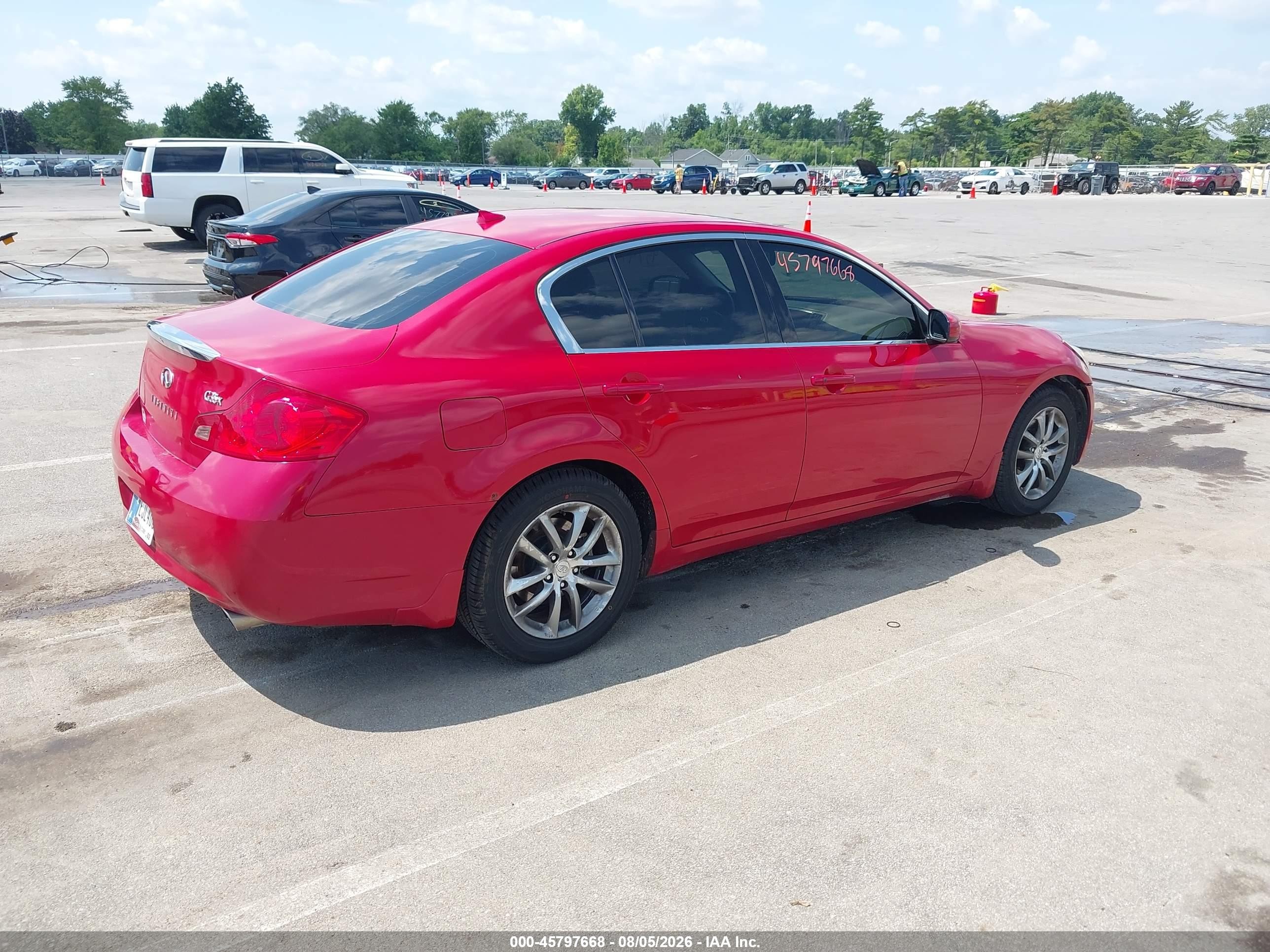 2008 Infiniti G35x Red vin: JNKBV61F48M274871