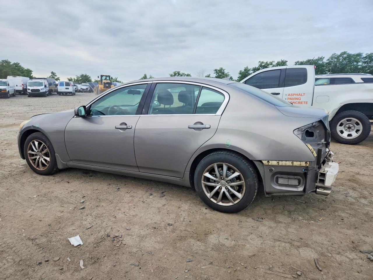 2008 Infiniti G35 X Beige vin: JNKBV61F48M277463