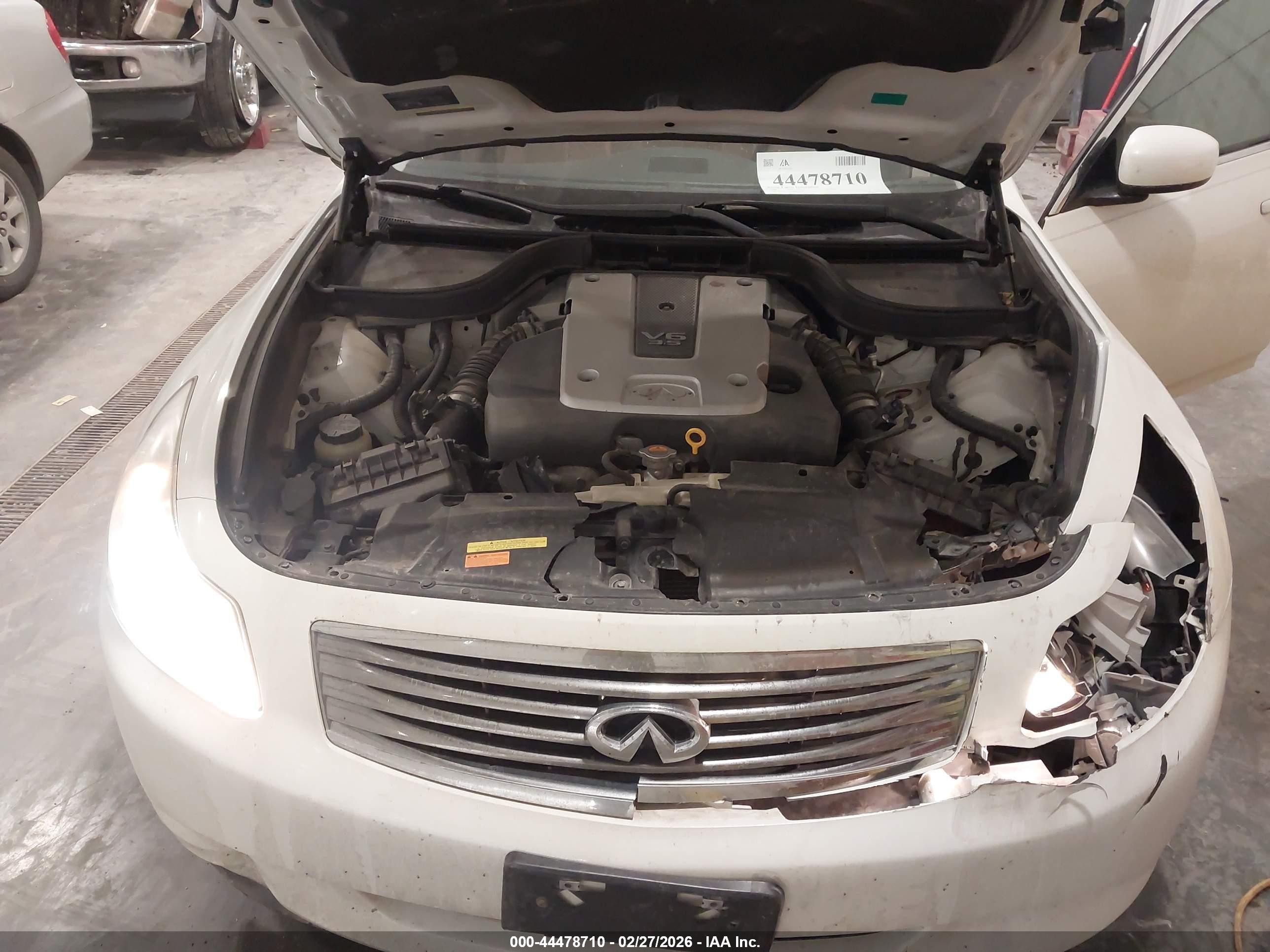 2008 Infiniti G35x White vin: JNKBV61F48M278466