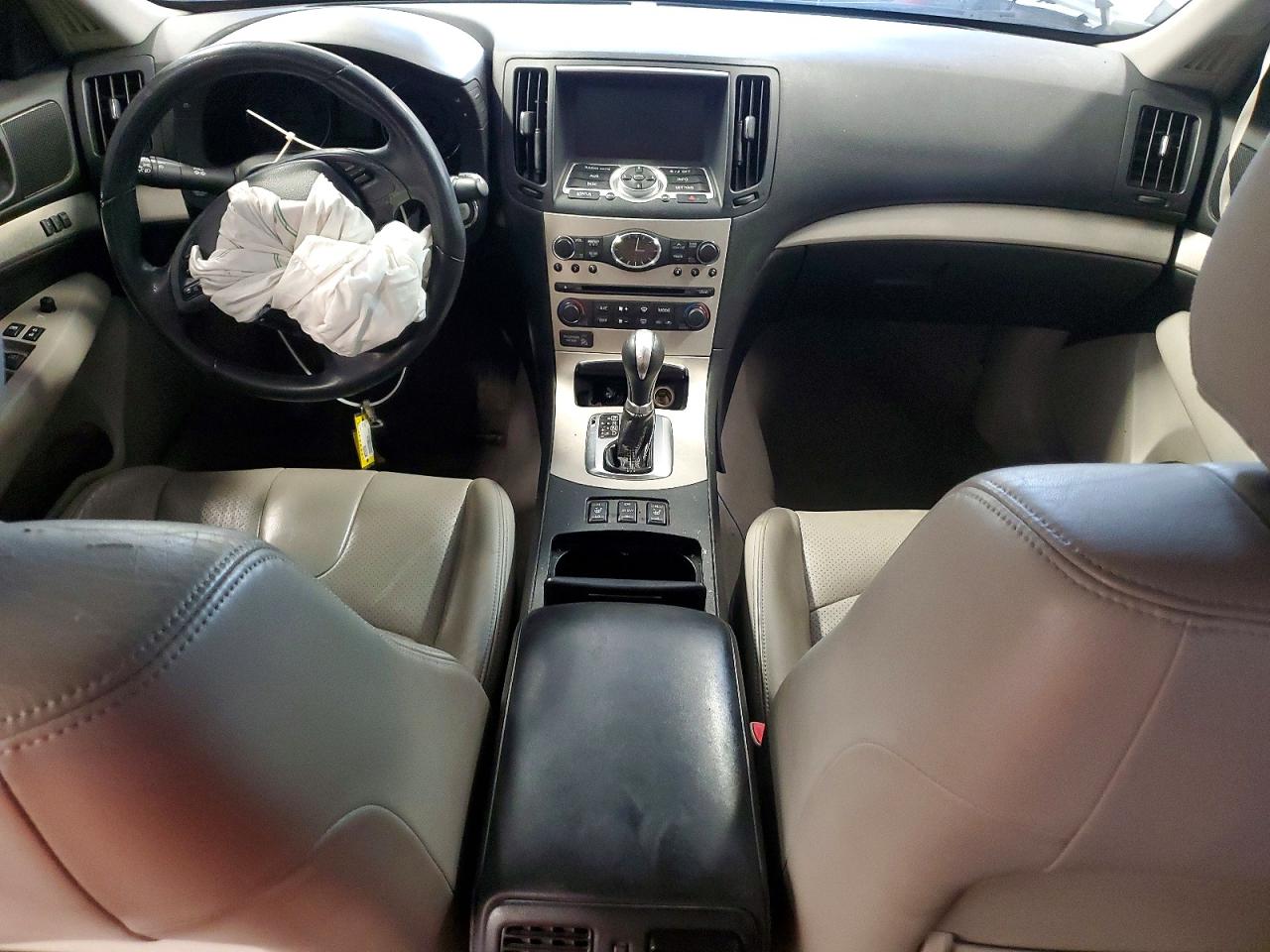 2008 Infiniti G35 X White vin: JNKBV61F48M278709
