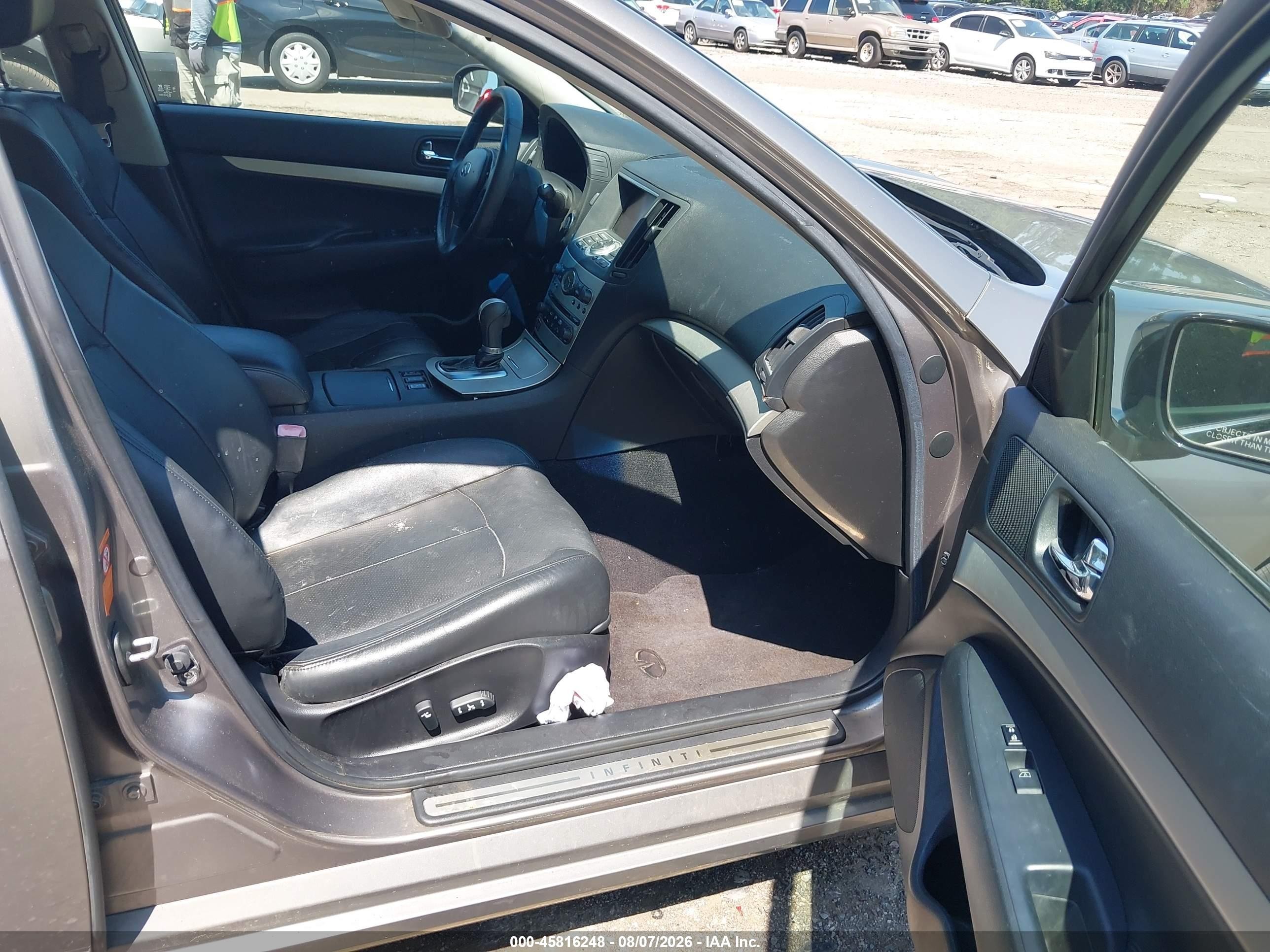 2008 Infiniti G35x   Золотой vin: JNKBV61F48M279133