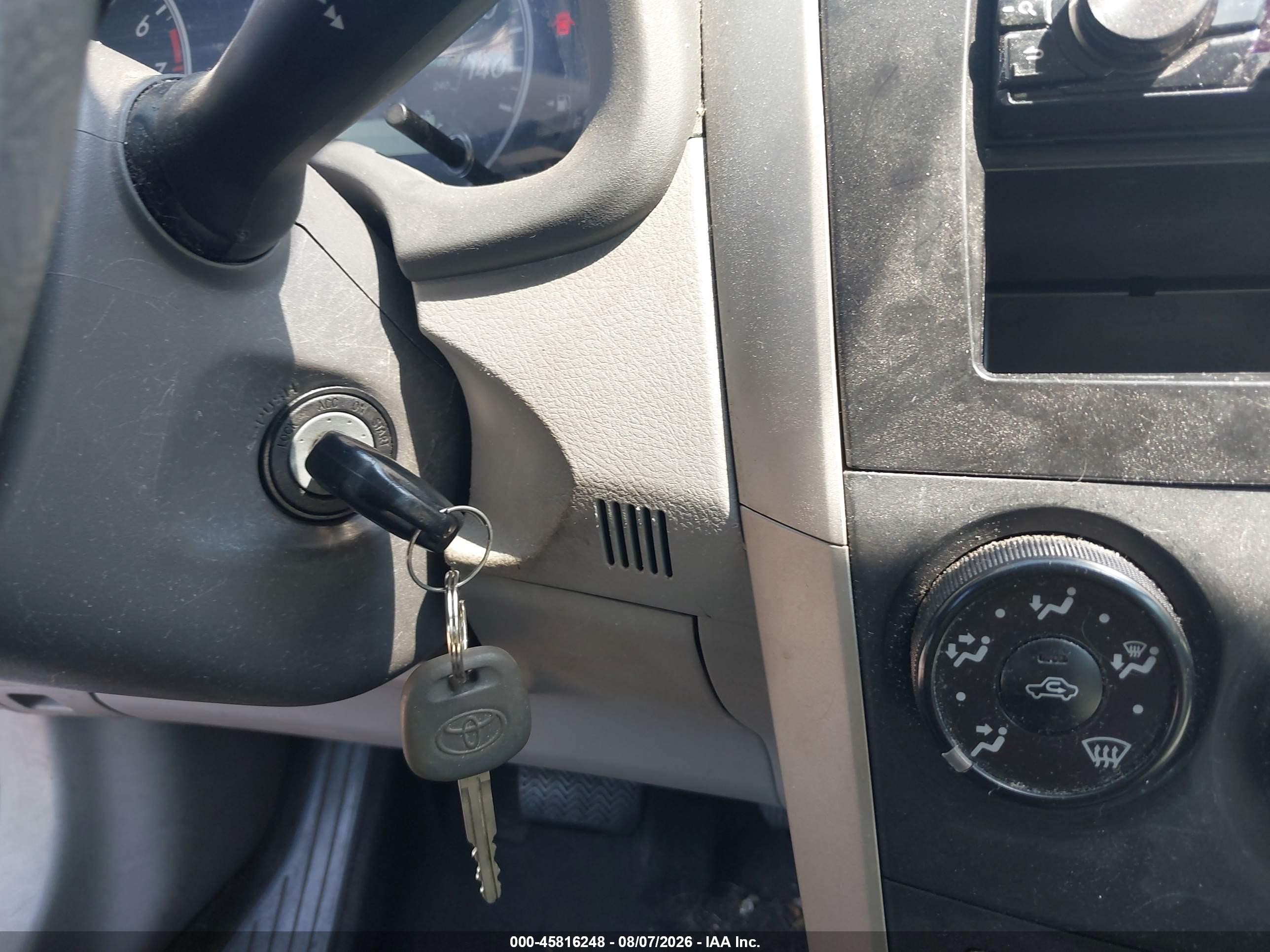 2008 Infiniti G35x   Золотой vin: JNKBV61F48M279133