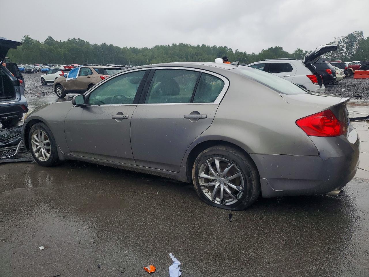 2007 Infiniti G35 X Silver vin: JNKBV61F57M816574