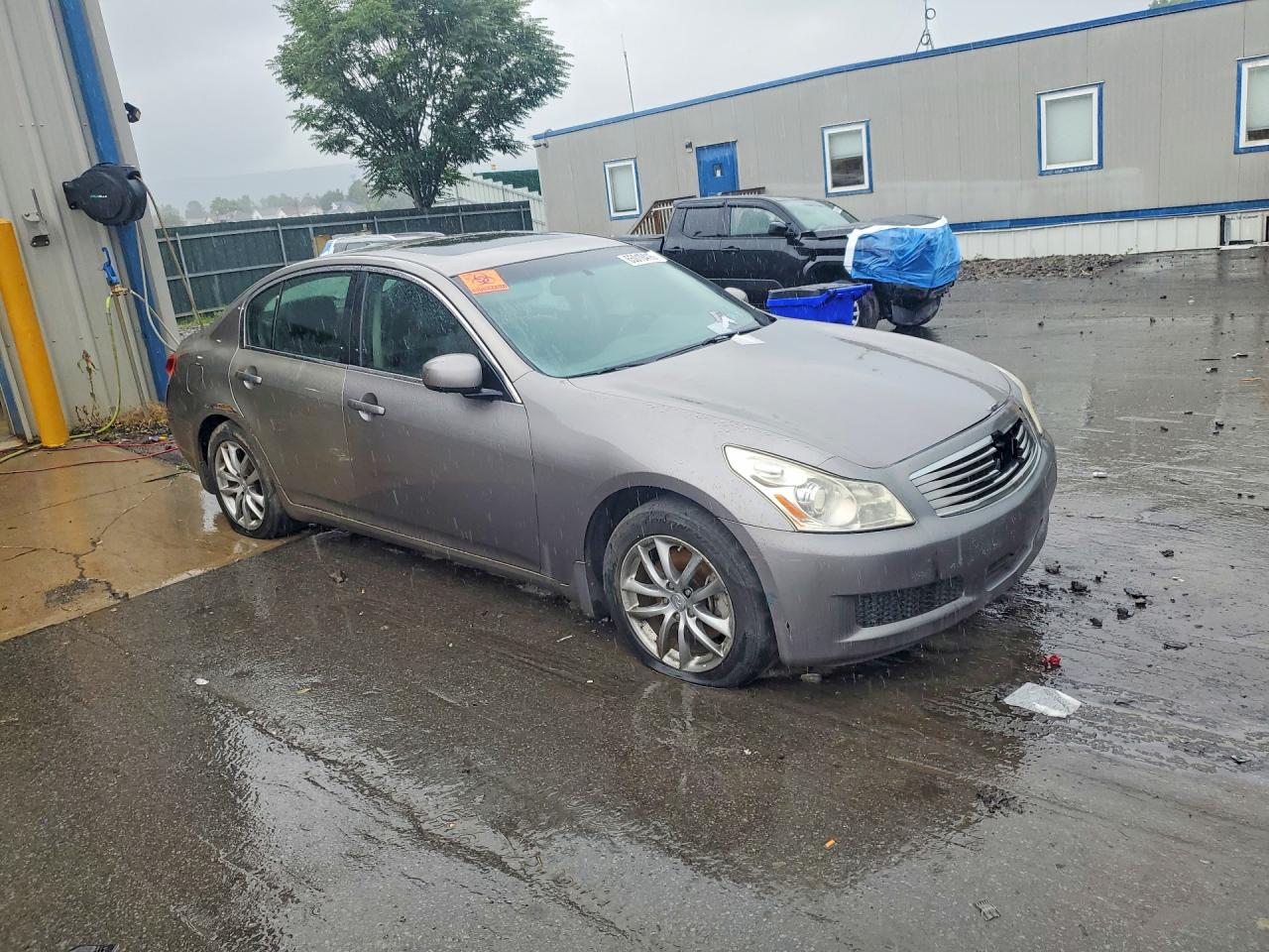 2007 Infiniti G35 X Silver vin: JNKBV61F57M816574