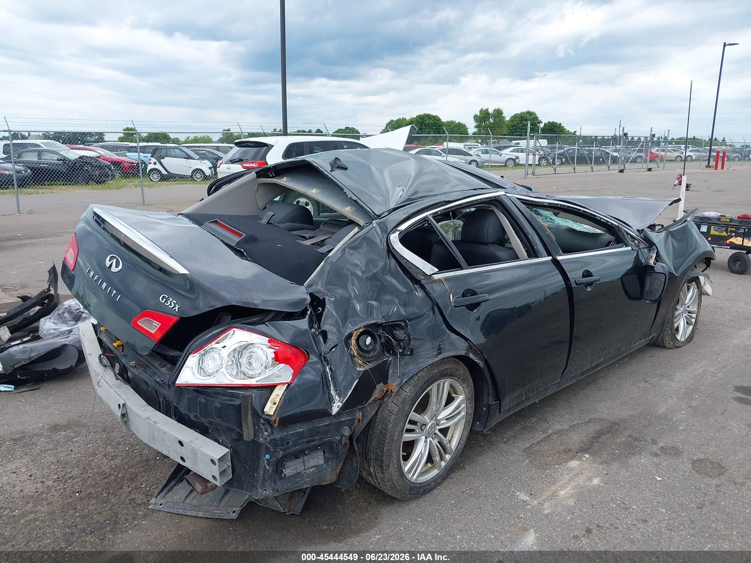 2008 Infiniti G35x   Black vin: JNKBV61F58M274085