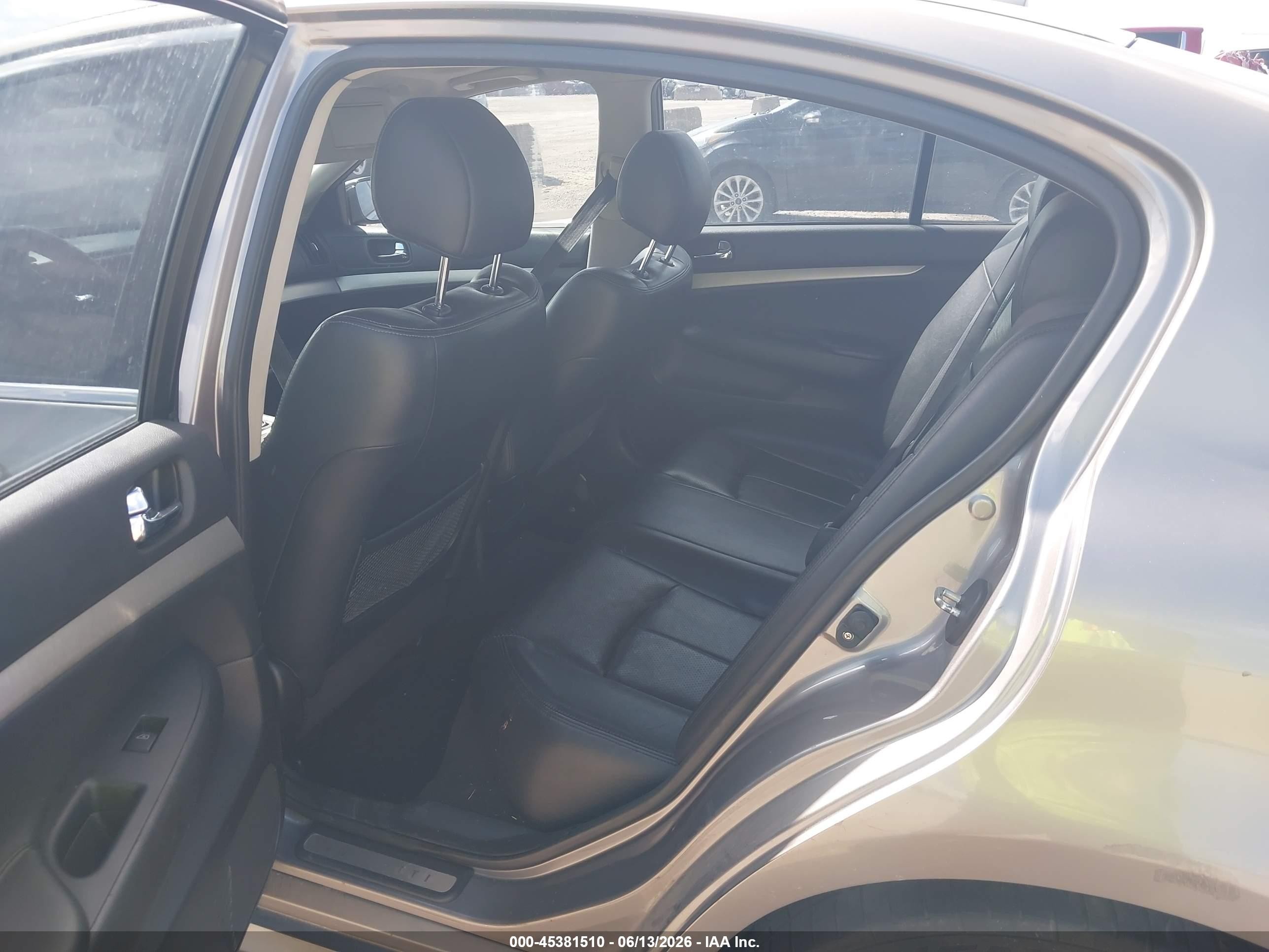 2008 Infiniti G35x Золотой vin: JNKBV61F58M279156
