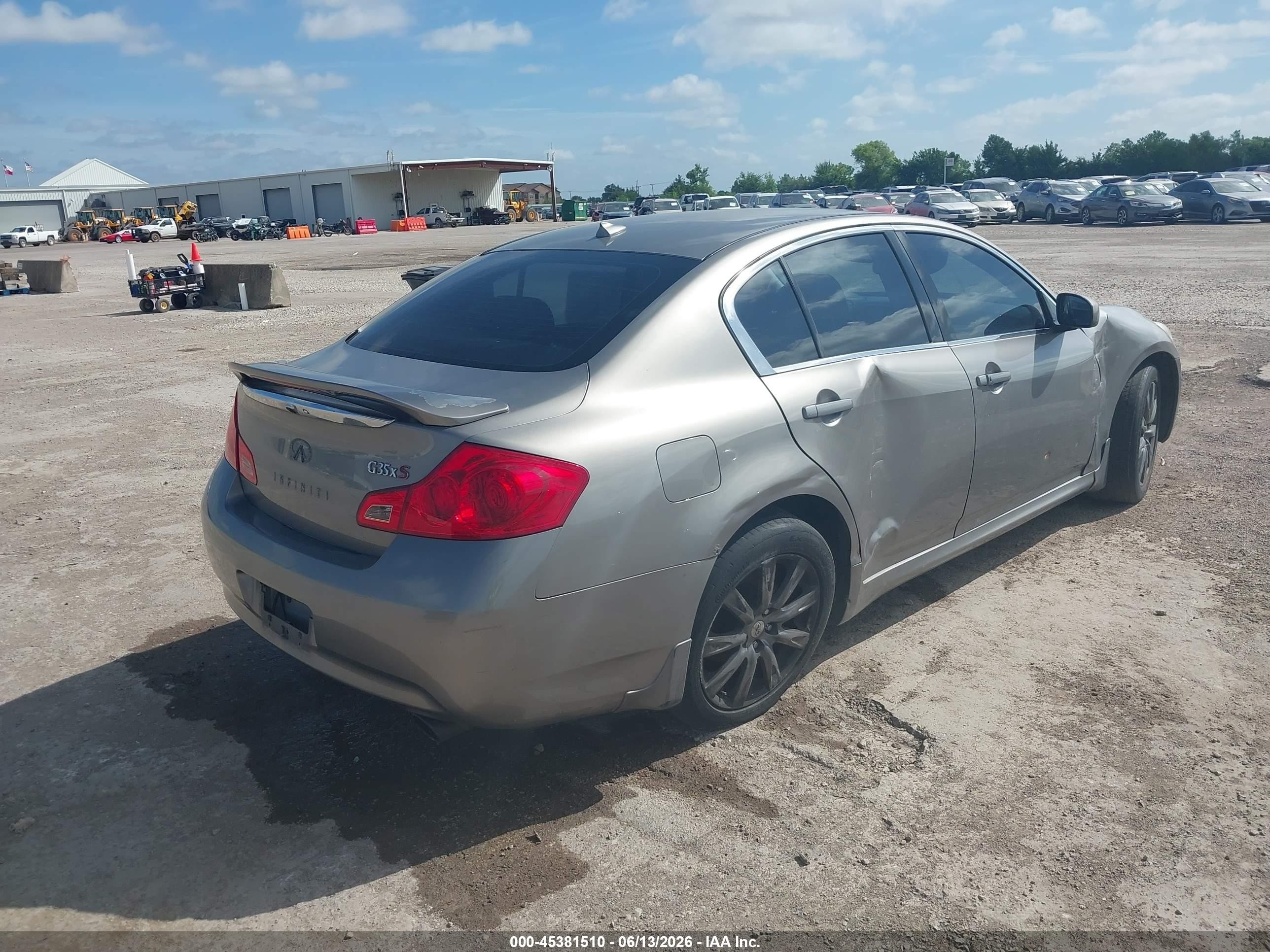 2008 Infiniti G35x Золотой vin: JNKBV61F58M279156