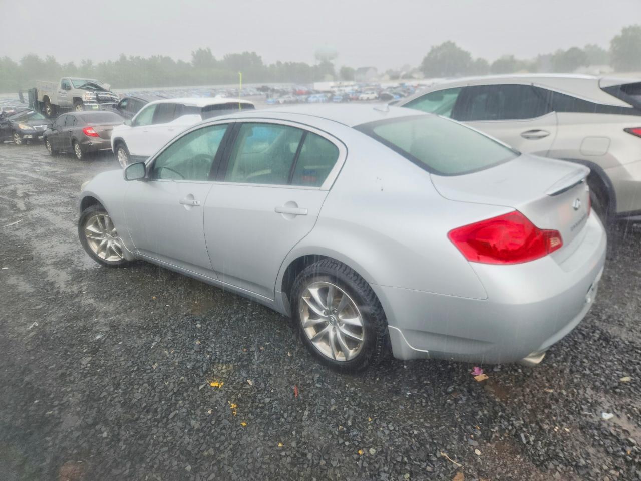 2008 Infiniti G35 X Silver vin: JNKBV61F68M266898
