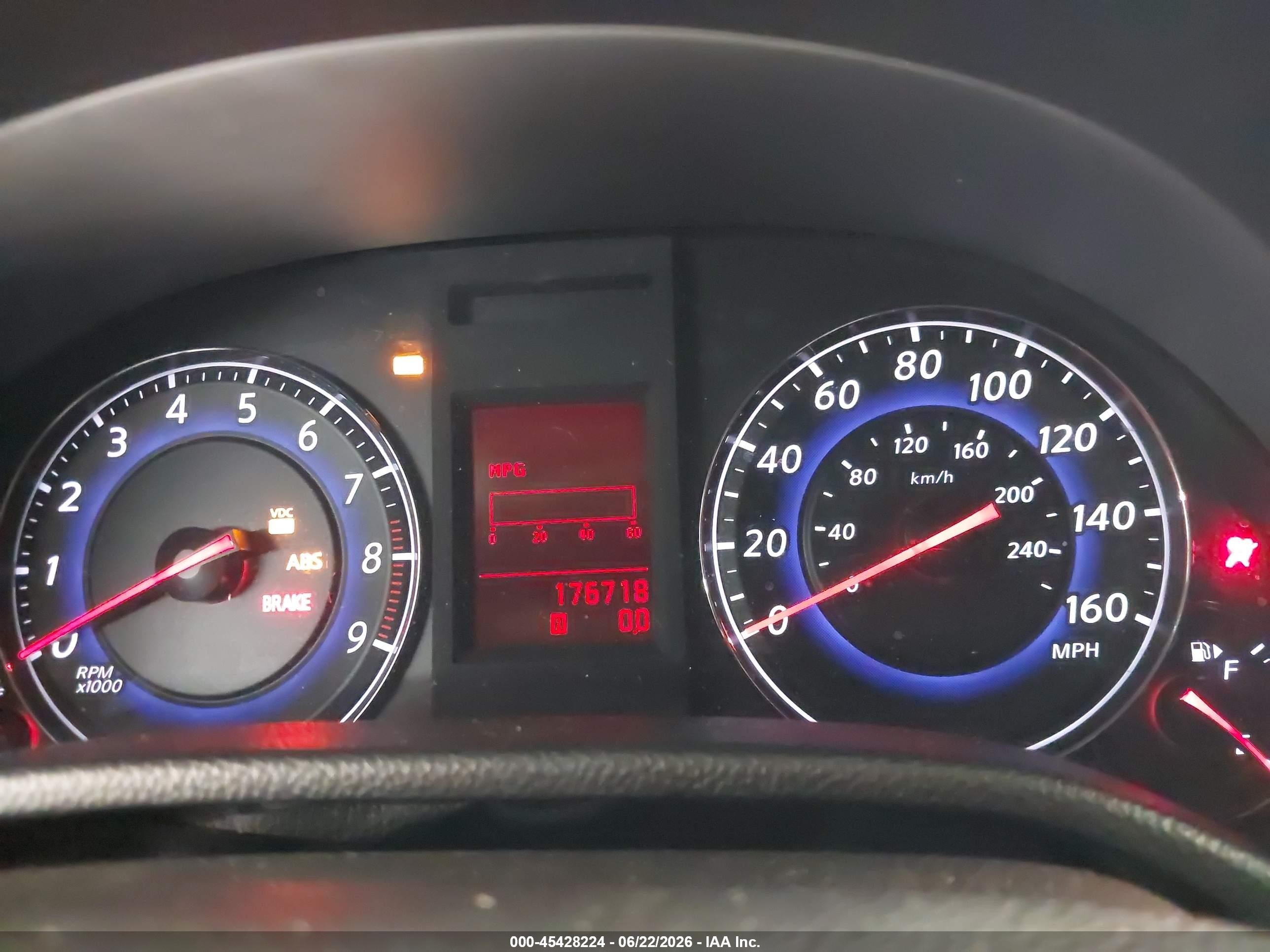 2008 Infiniti G35x   Silver vin: JNKBV61F68M278078
