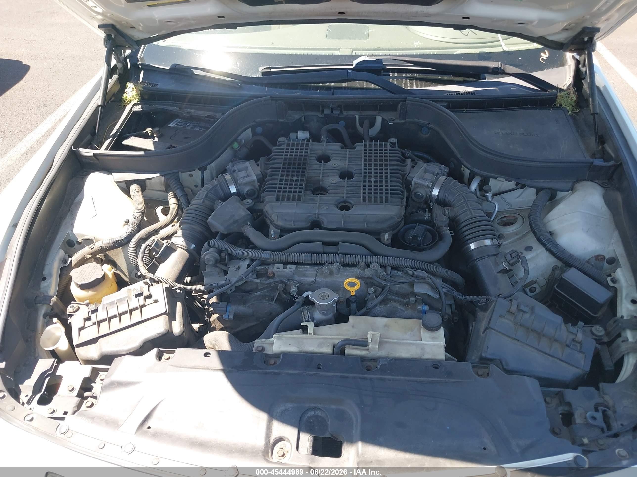2007 Infiniti G35x   Белый vin: JNKBV61F77M808850