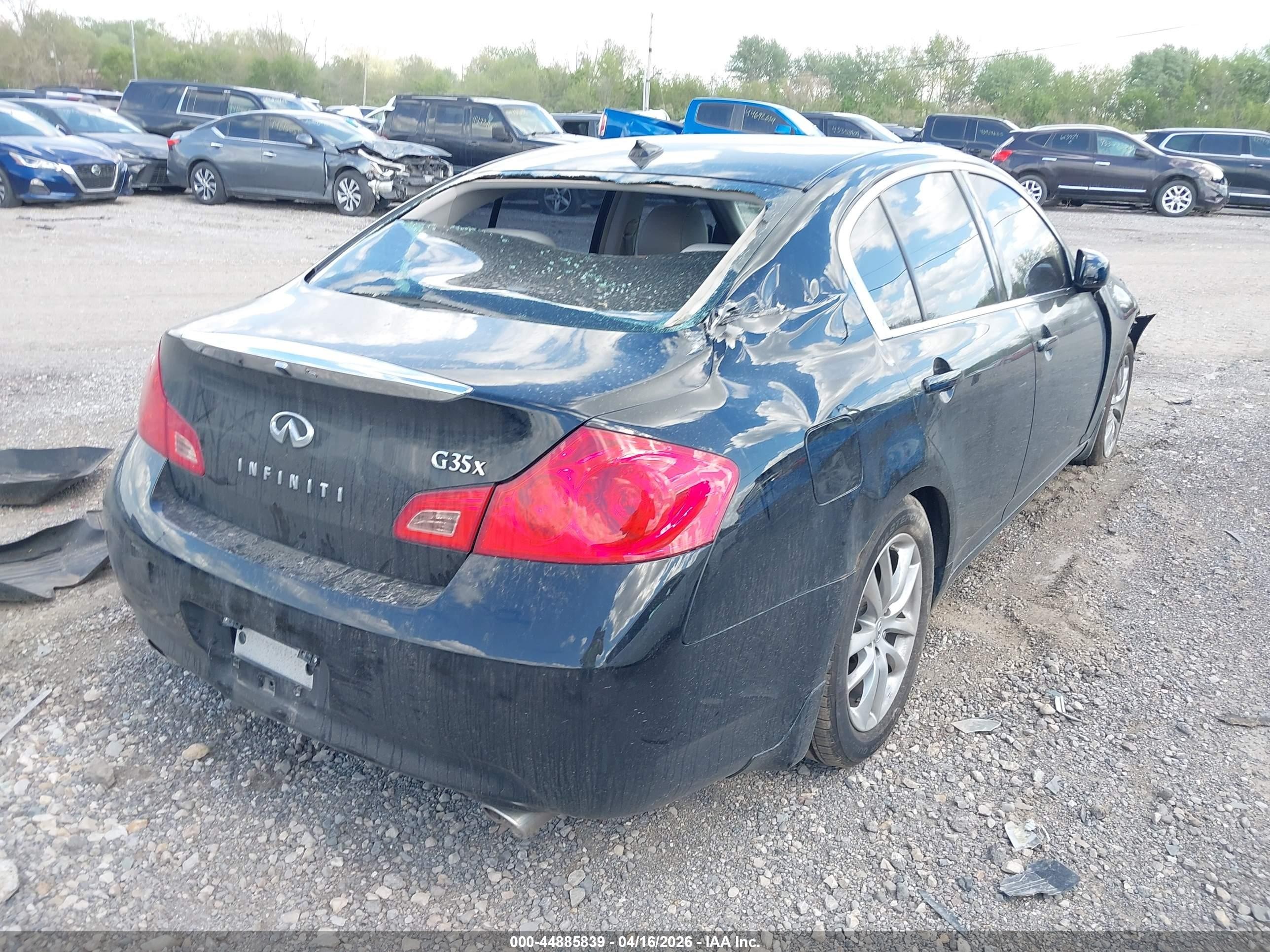 2008 Infiniti G35x   Black vin: JNKBV61F78M256526