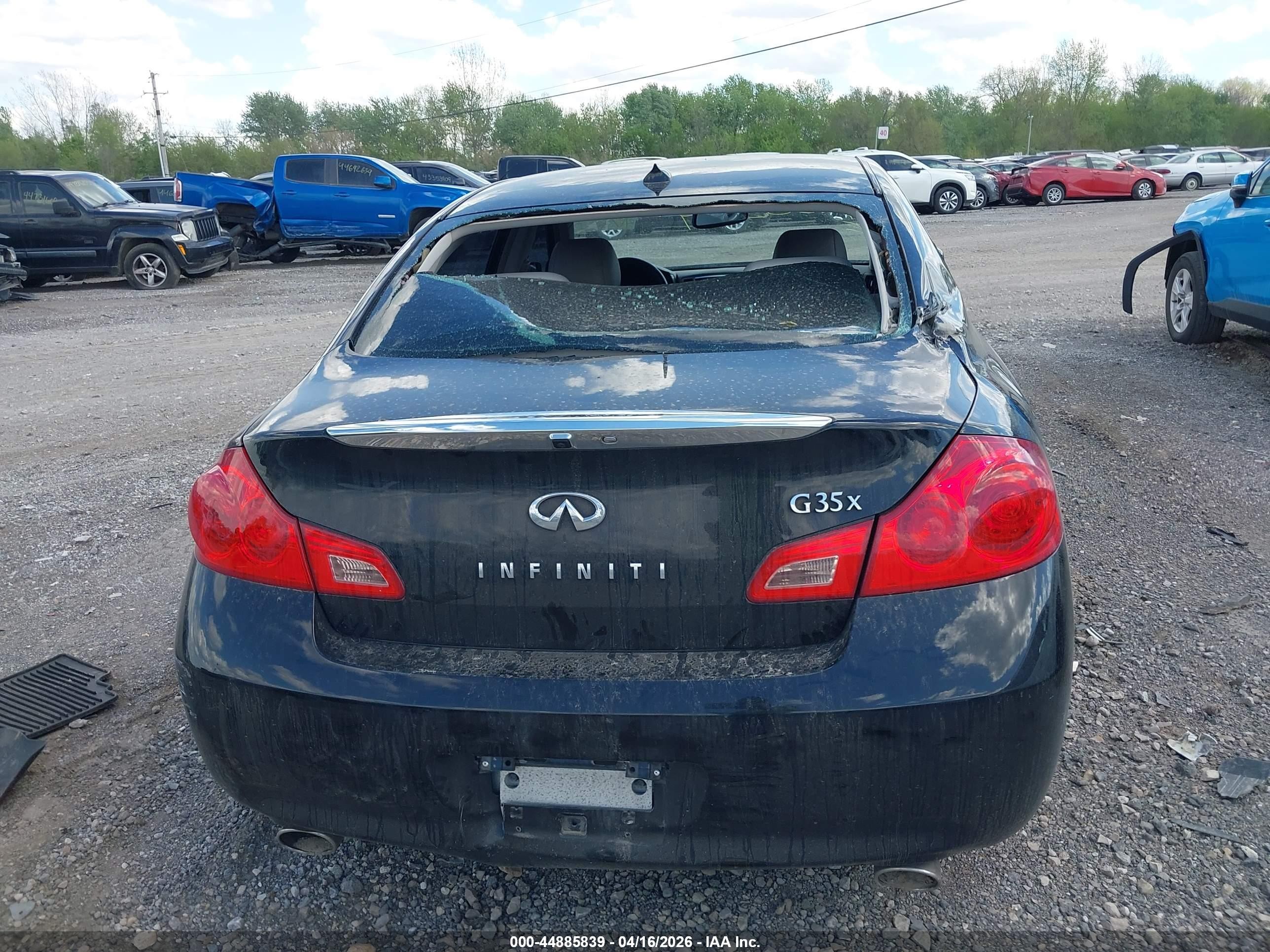 2008 Infiniti G35x   Black vin: JNKBV61F78M256526