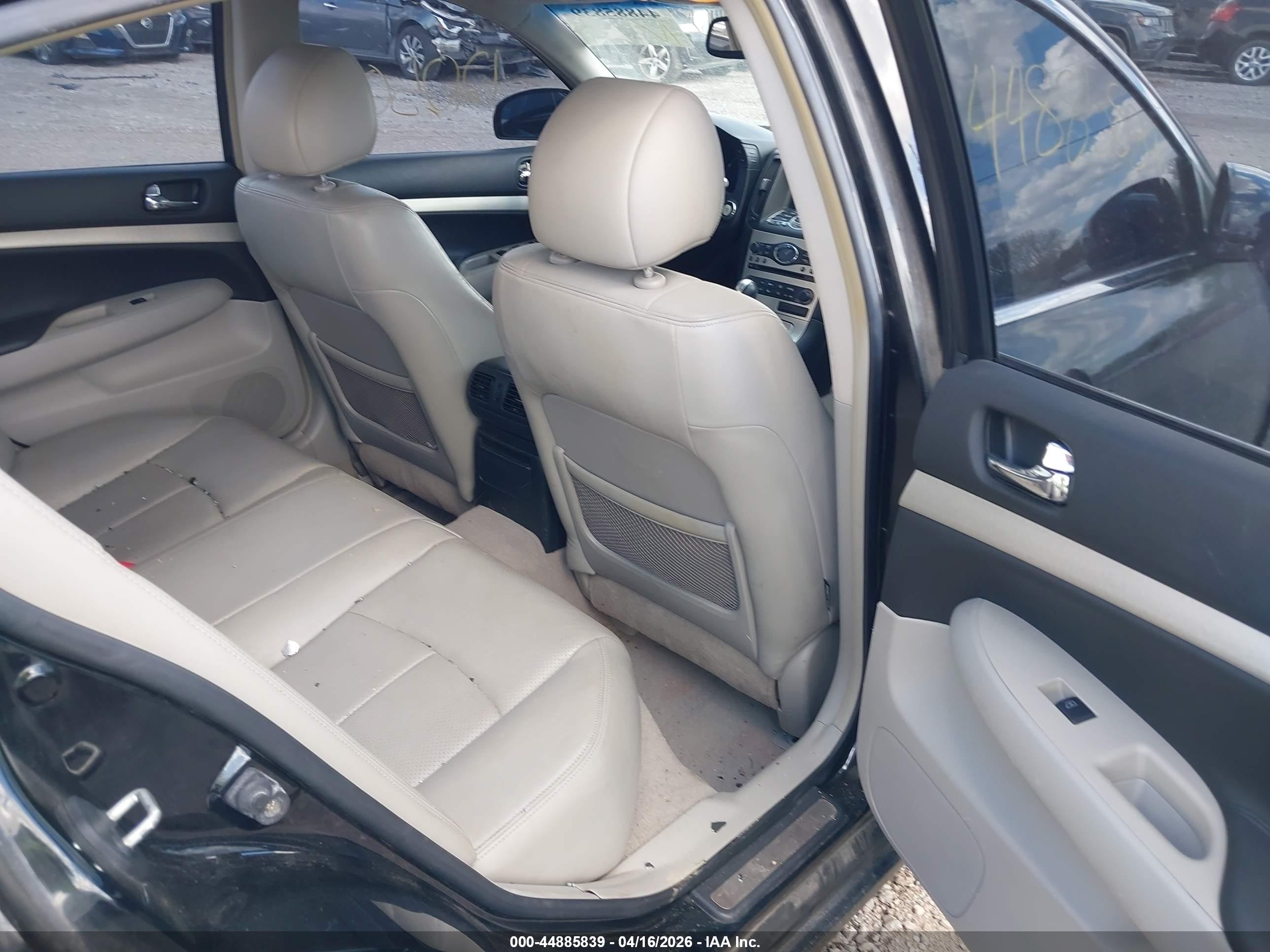 2008 Infiniti G35x   Black vin: JNKBV61F78M256526