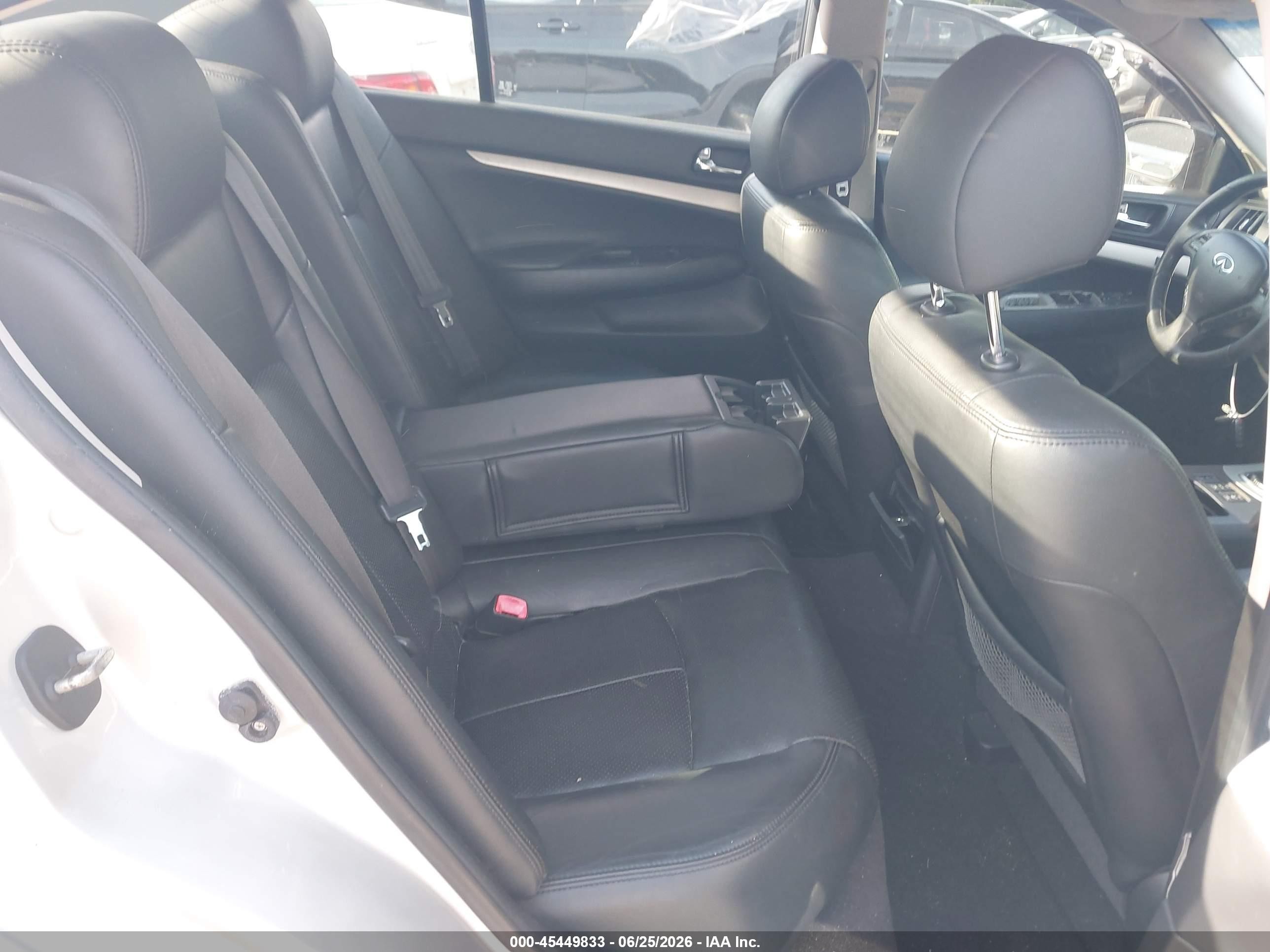 2008 Infiniti G35x   Silver vin: JNKBV61F78M269681