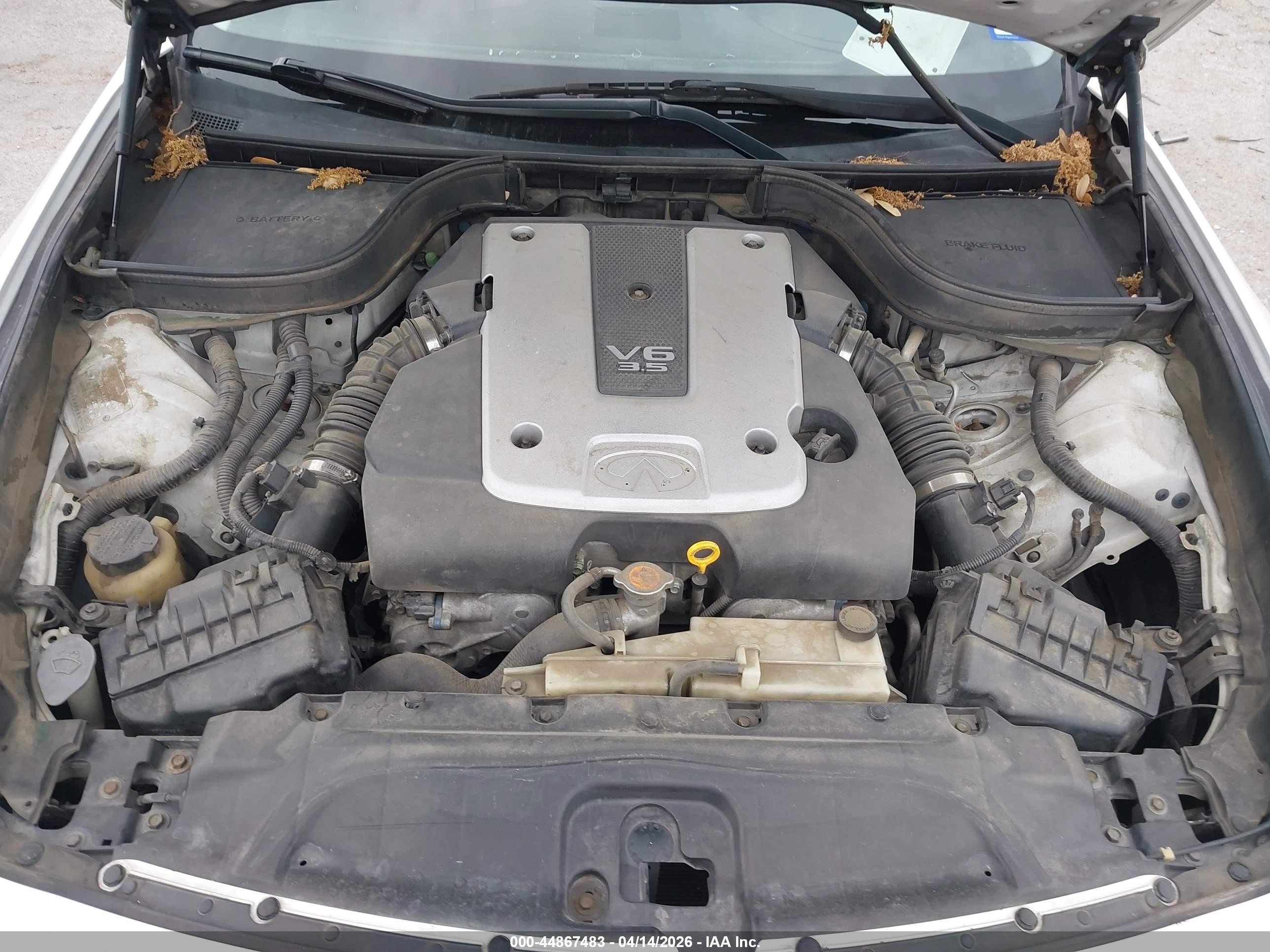 2007 Infiniti G35x   White vin: JNKBV61F87M809845