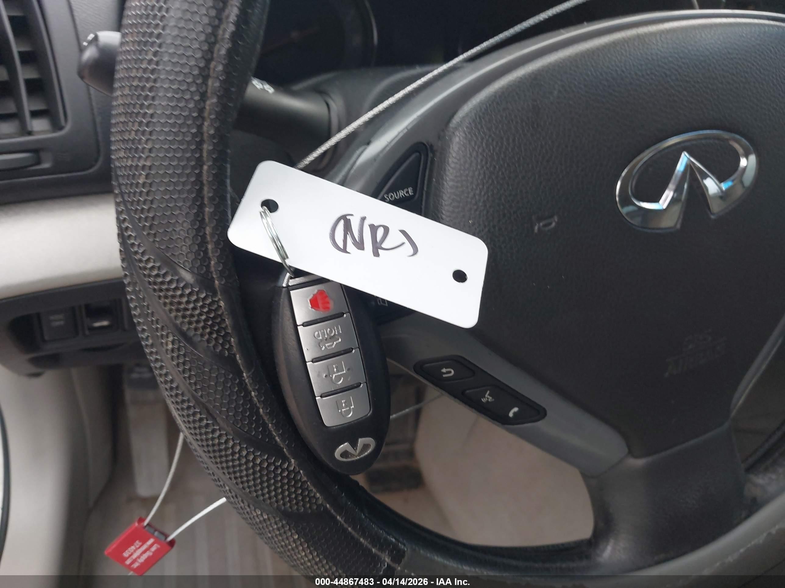 2007 Infiniti G35x   White vin: JNKBV61F87M809845