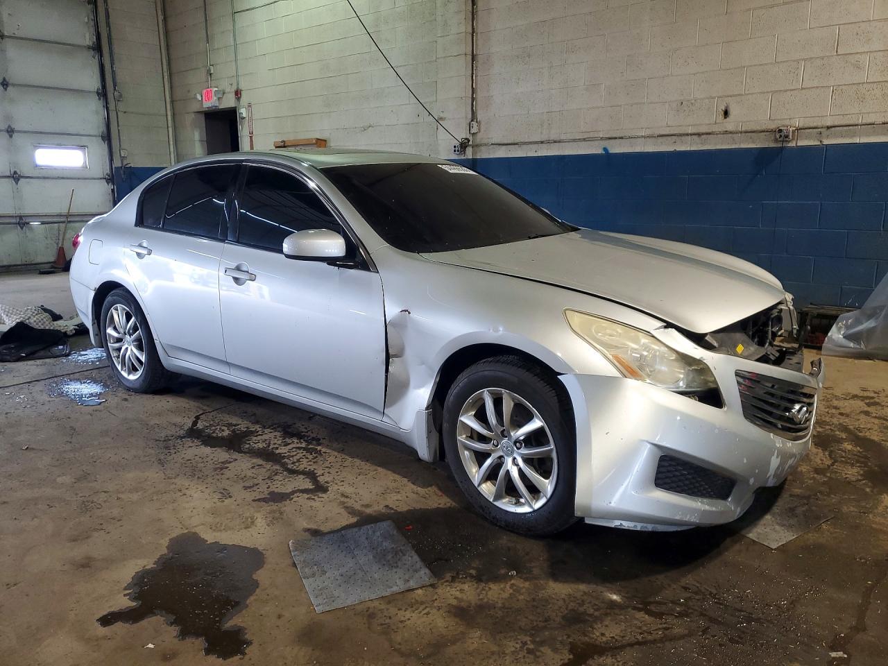 2007 Infiniti G35 X Silver vin: JNKBV61F87M814754