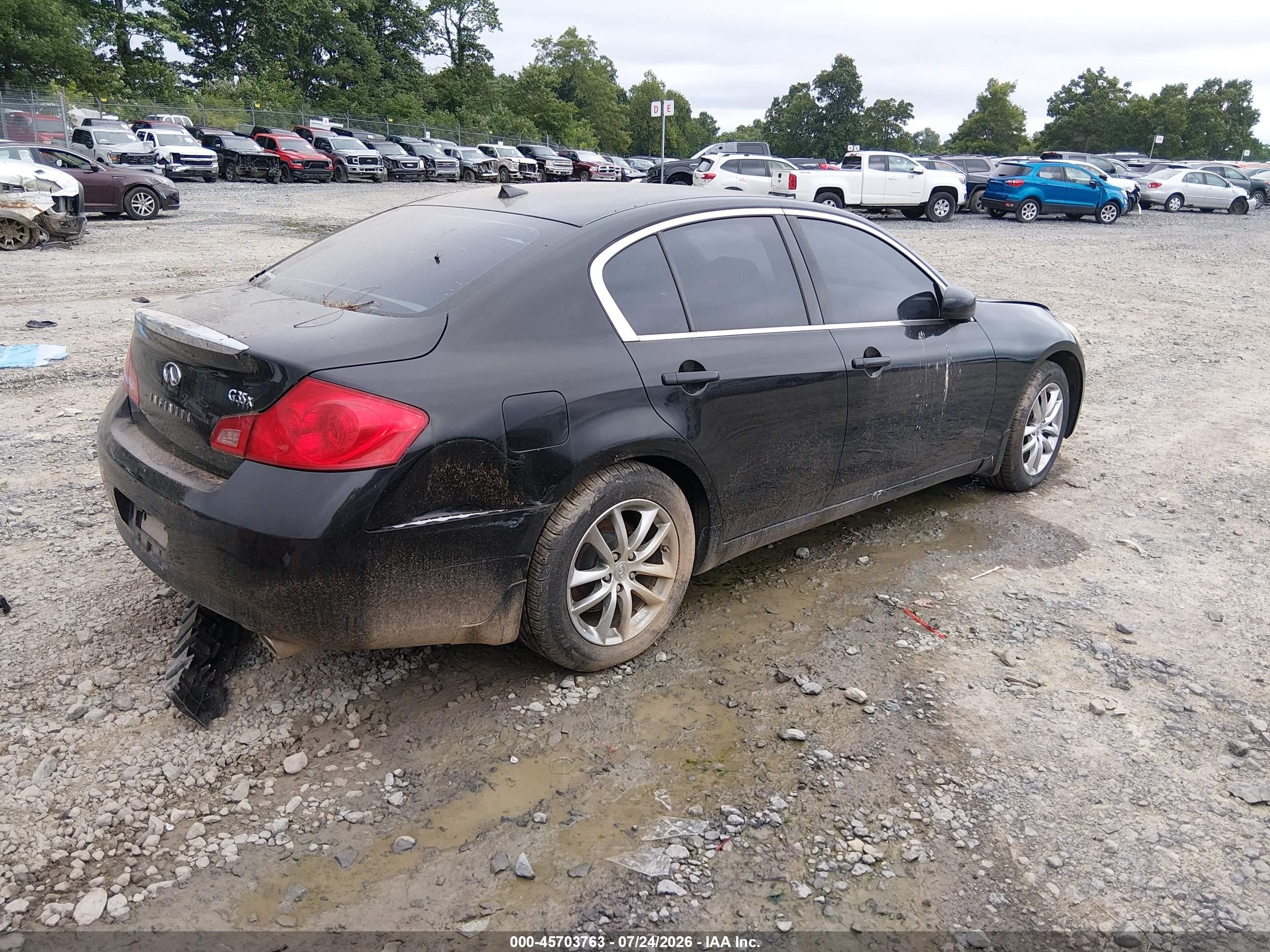 2007 Infiniti G35x   Black vin: JNKBV61F87M824703