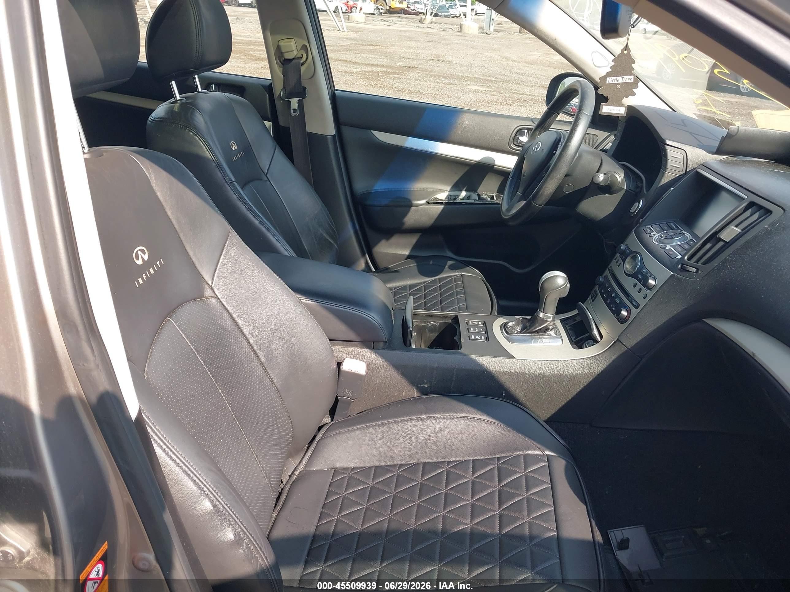 2008 Infiniti G35x   Gold vin: JNKBV61F88M251402