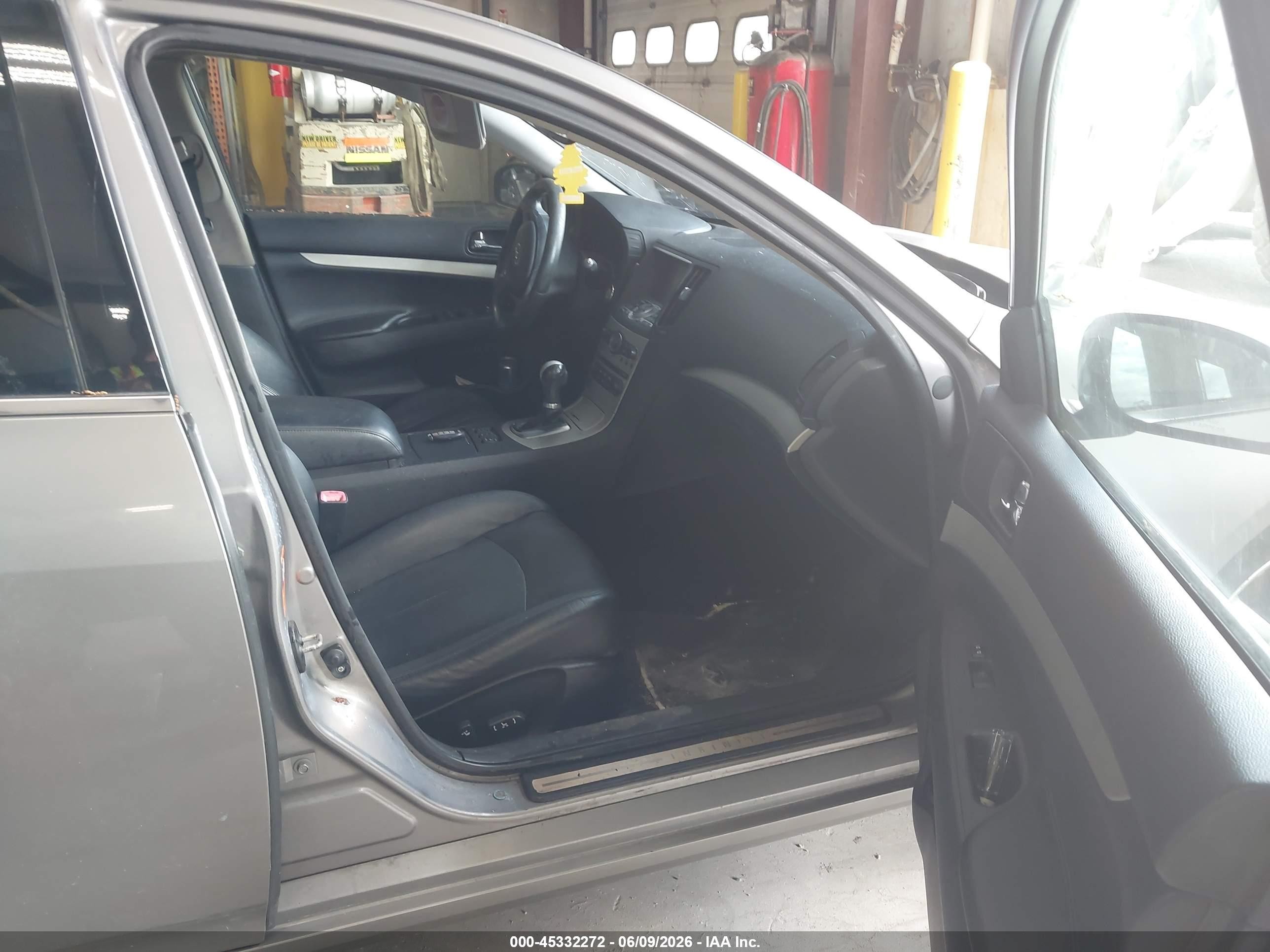 2008 Infiniti G35x   Gray vin: JNKBV61F88M276235