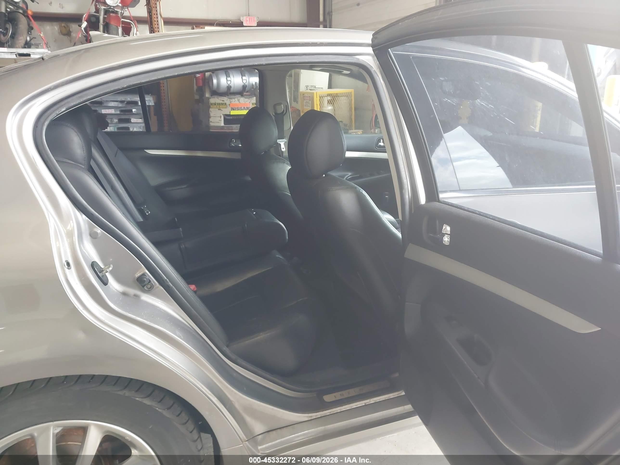 2008 Infiniti G35x   Gray vin: JNKBV61F88M276235