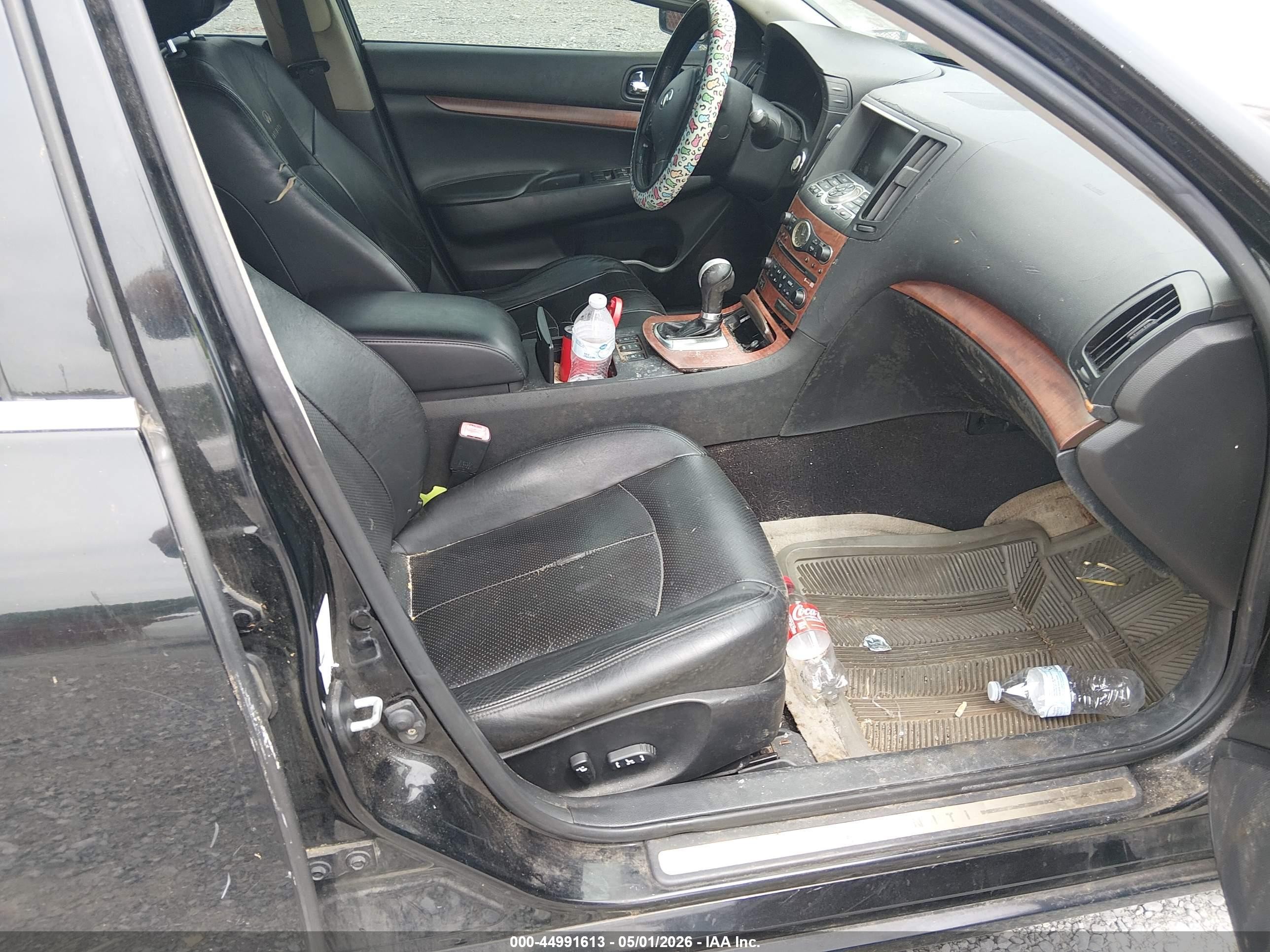 2007 Infiniti G35x   Black vin: JNKBV61F97M812057