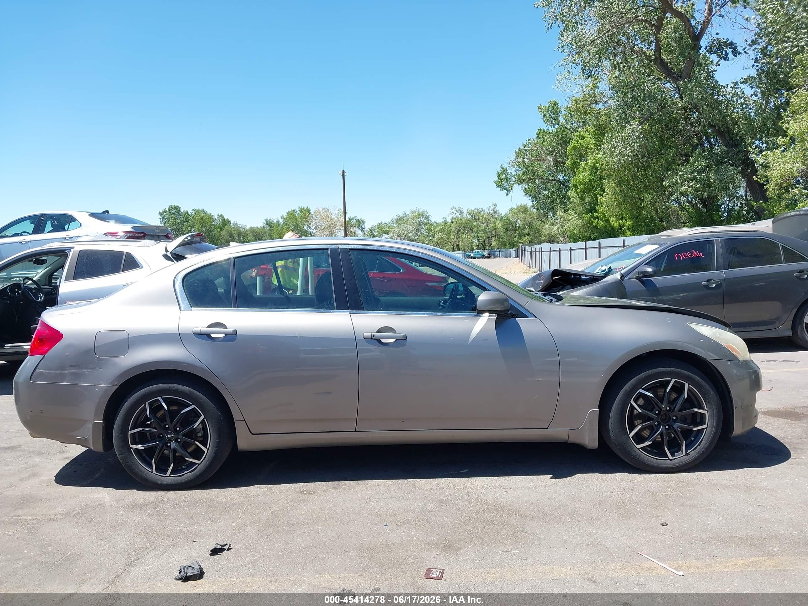 2008 Infiniti G35x   Серый vin: JNKBV61F98M272971