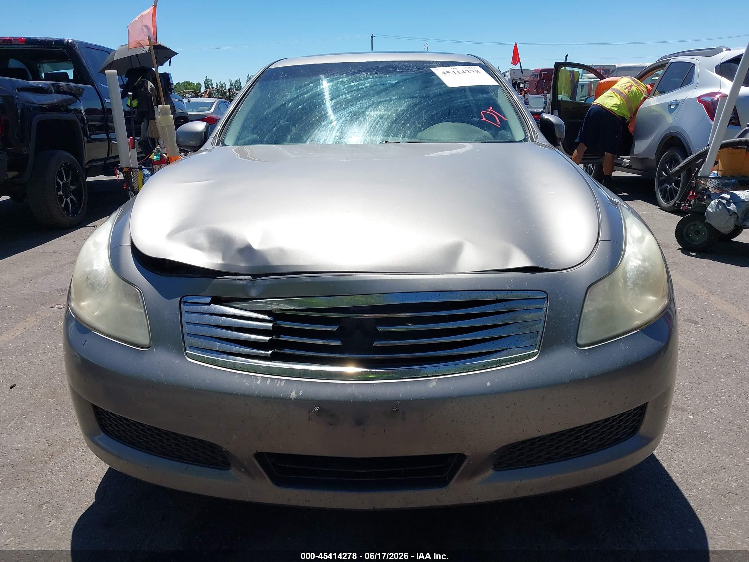 2008 Infiniti G35x   Серый vin: JNKBV61F98M272971