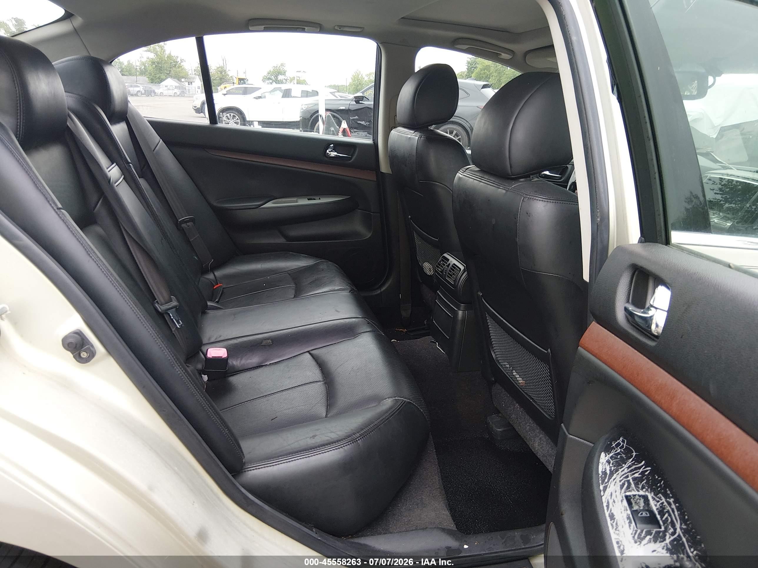 2007 Infiniti G35x   Gold vin: JNKBV61FX7M823536