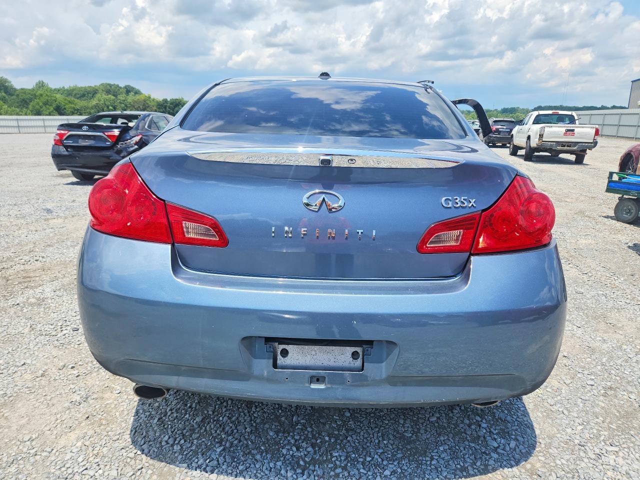 2008 Infiniti G35 Blue vin: JNKBV61FX8M270386